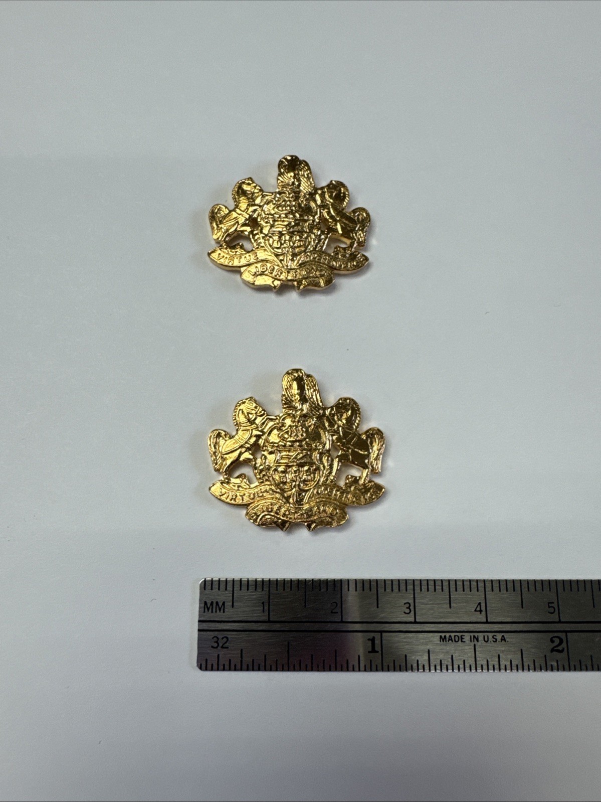 Pennsylvania Coat Of Arms Seal - Gold - Pin And Clutch - NEW - Metal Insignia