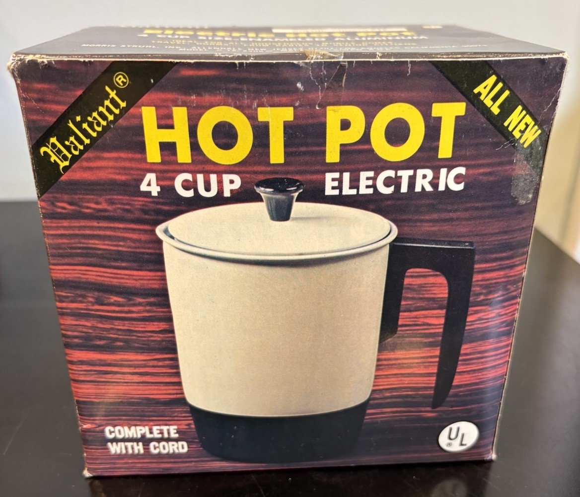 VTG Valiant Electric Hot Pot 4 Cup Enameled Aluminum Chocolate 15/2306 Paperwork
