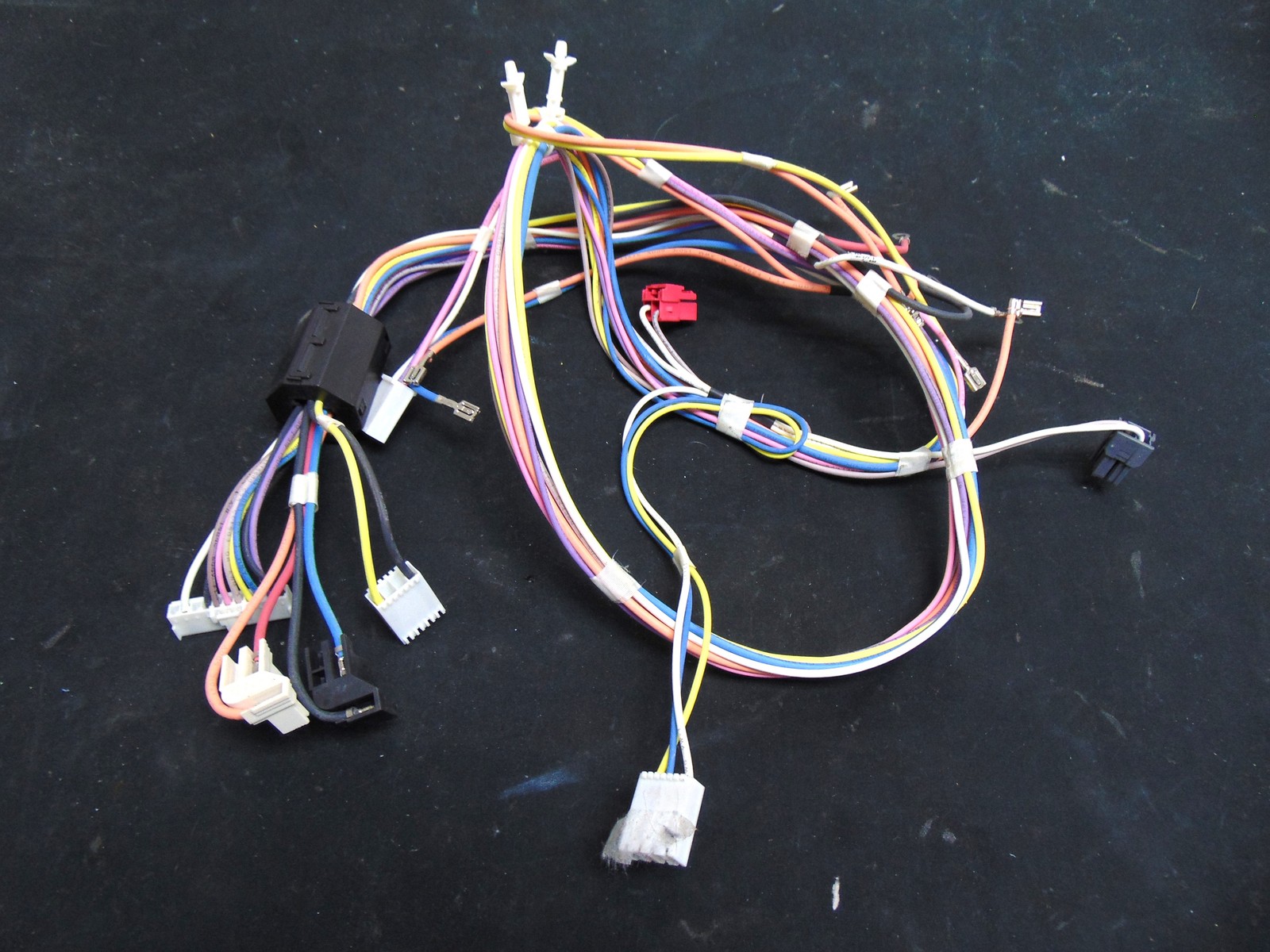 Frigidaire Wall Oven FCWD2727ASG Lower Main Wire Harness A23325002