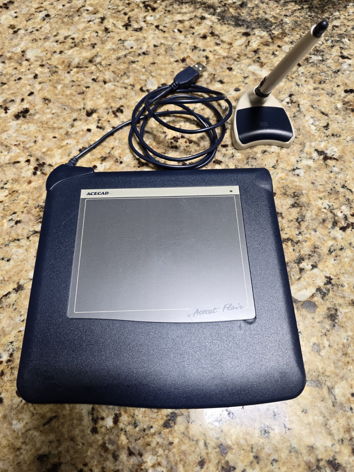 ACECAD FLAIR USB Digital Notepad 5x4 With Pen & Stand & Two Tips