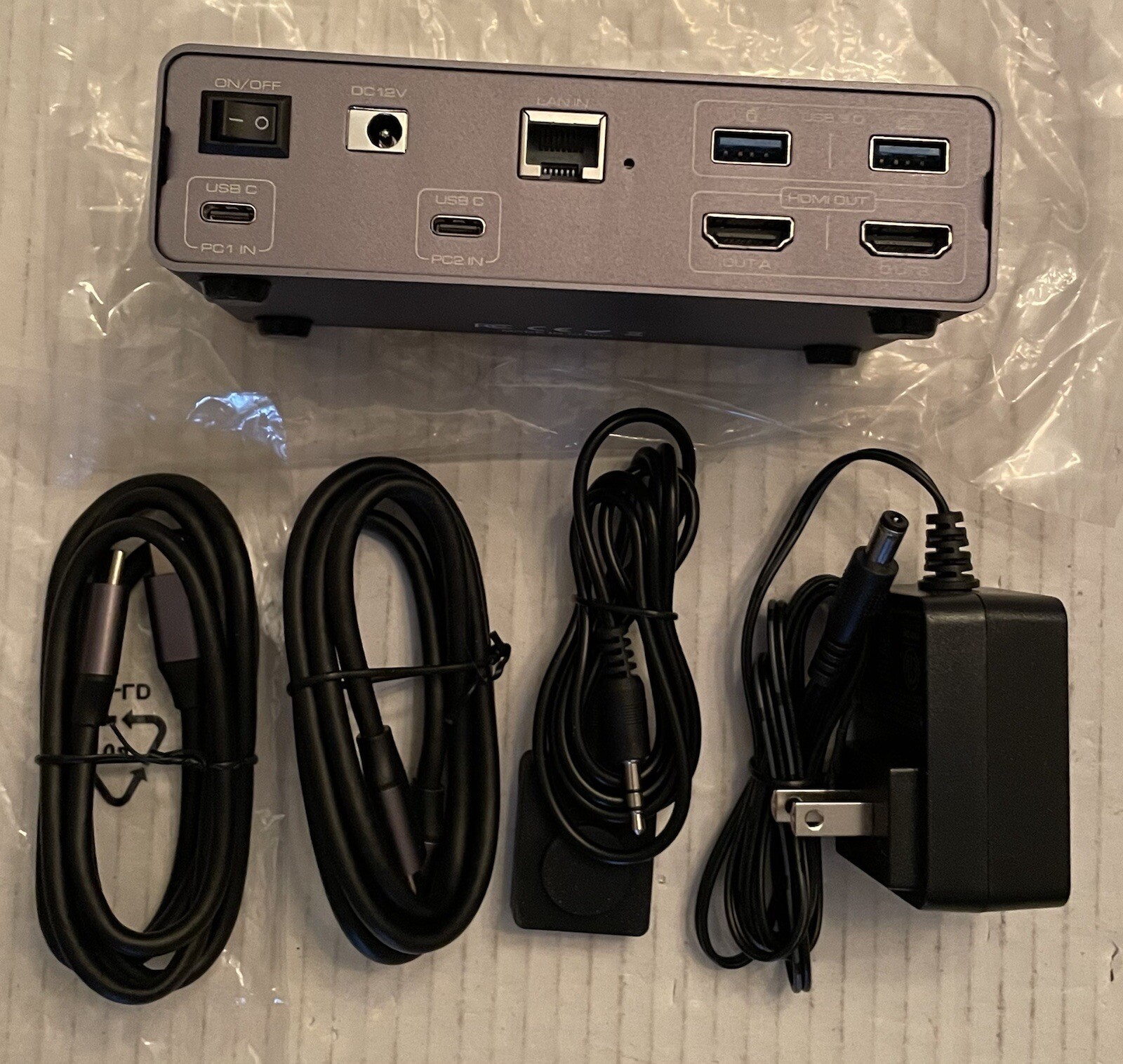 USB C KVM Switch Docking Station