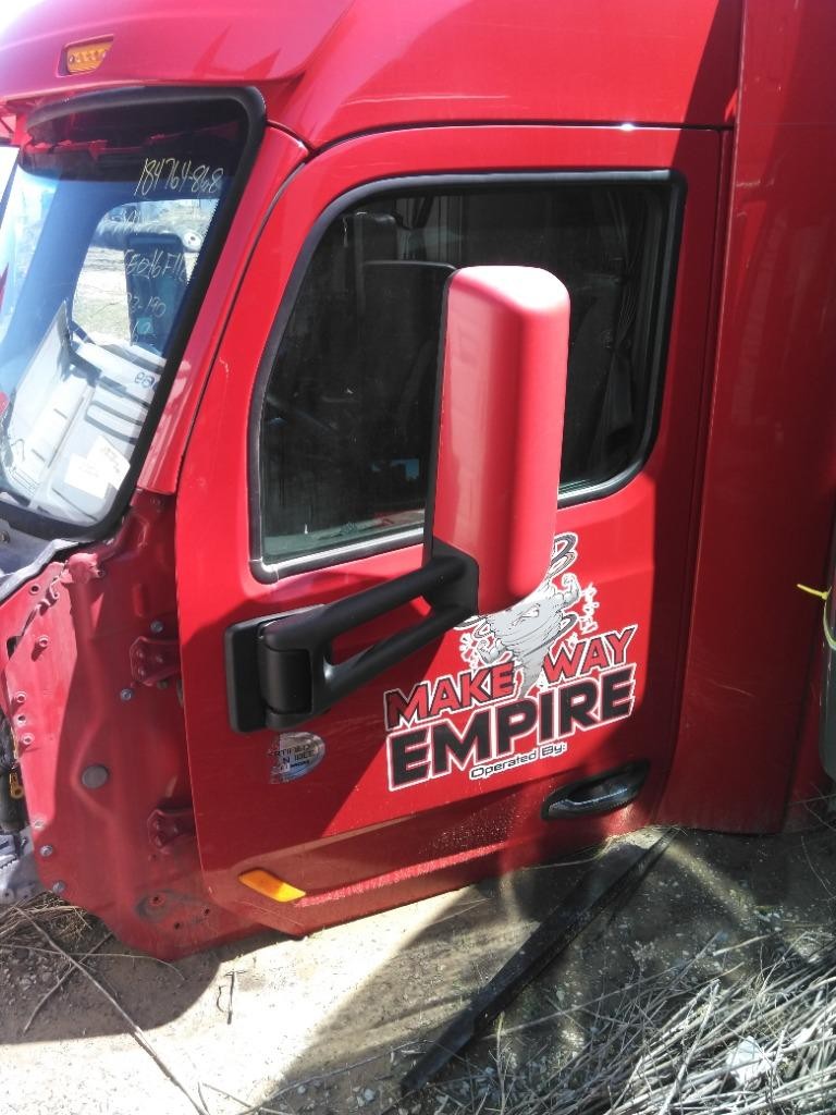 For 2016 PETERBILT 579 2013-2022 DOOR ASSEMBLY Left ,  IL