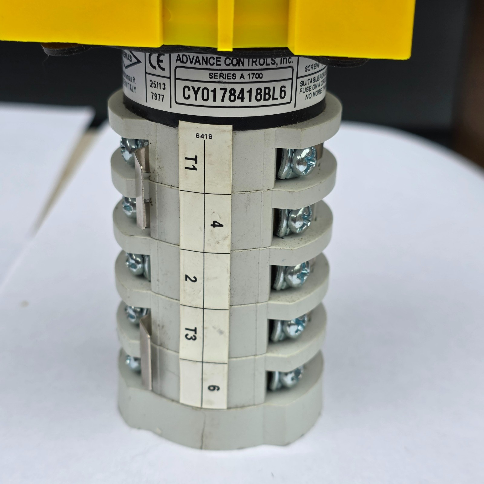 Bremas Advance Controls CY0178418BL6 4 Pole Rotary Disconnect Switch 20A 600V
