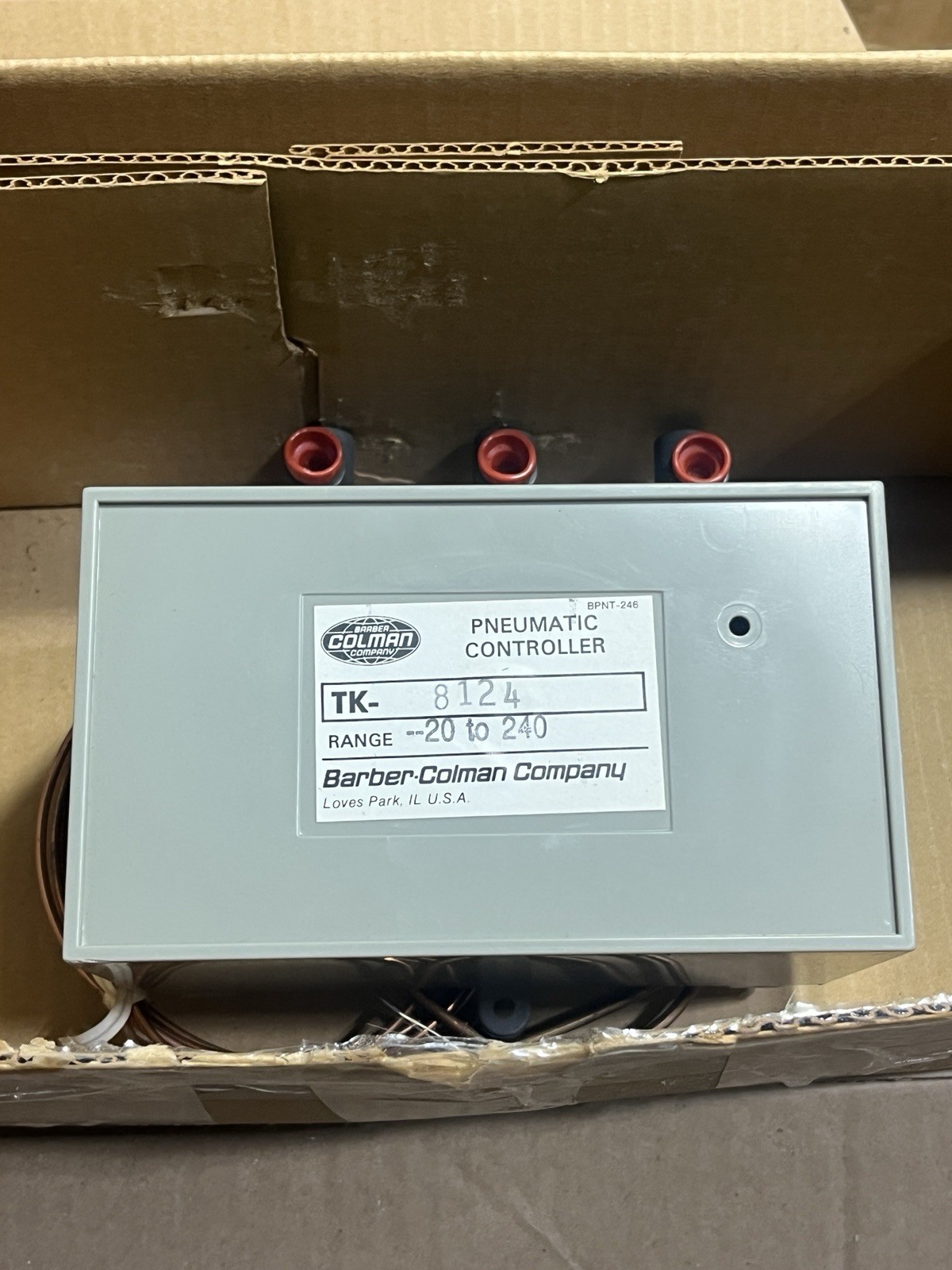 Barber-Colman TK-8124 Pneumatic Bulb Thermostat Controller 20-240F 6ft Cap