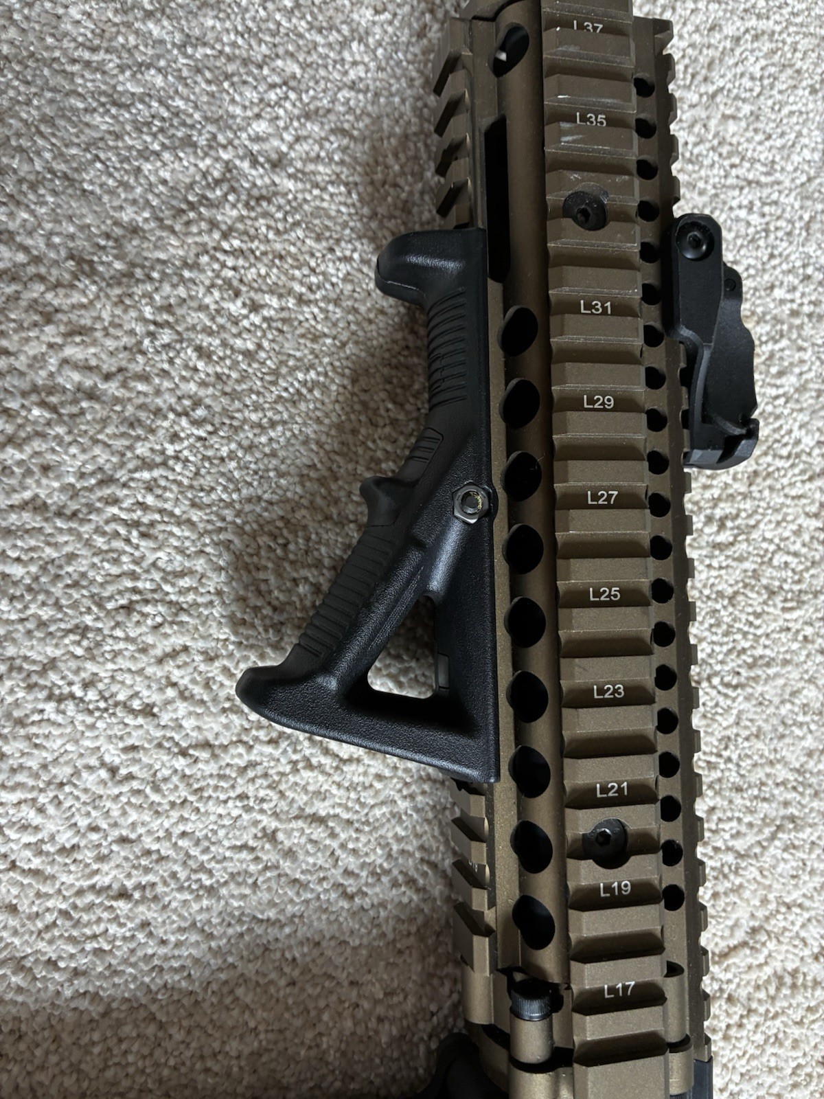 Lancer Tactical M4 6mm Electric AEG Airsoft Rifle Quad Rail Vertical Foregrip