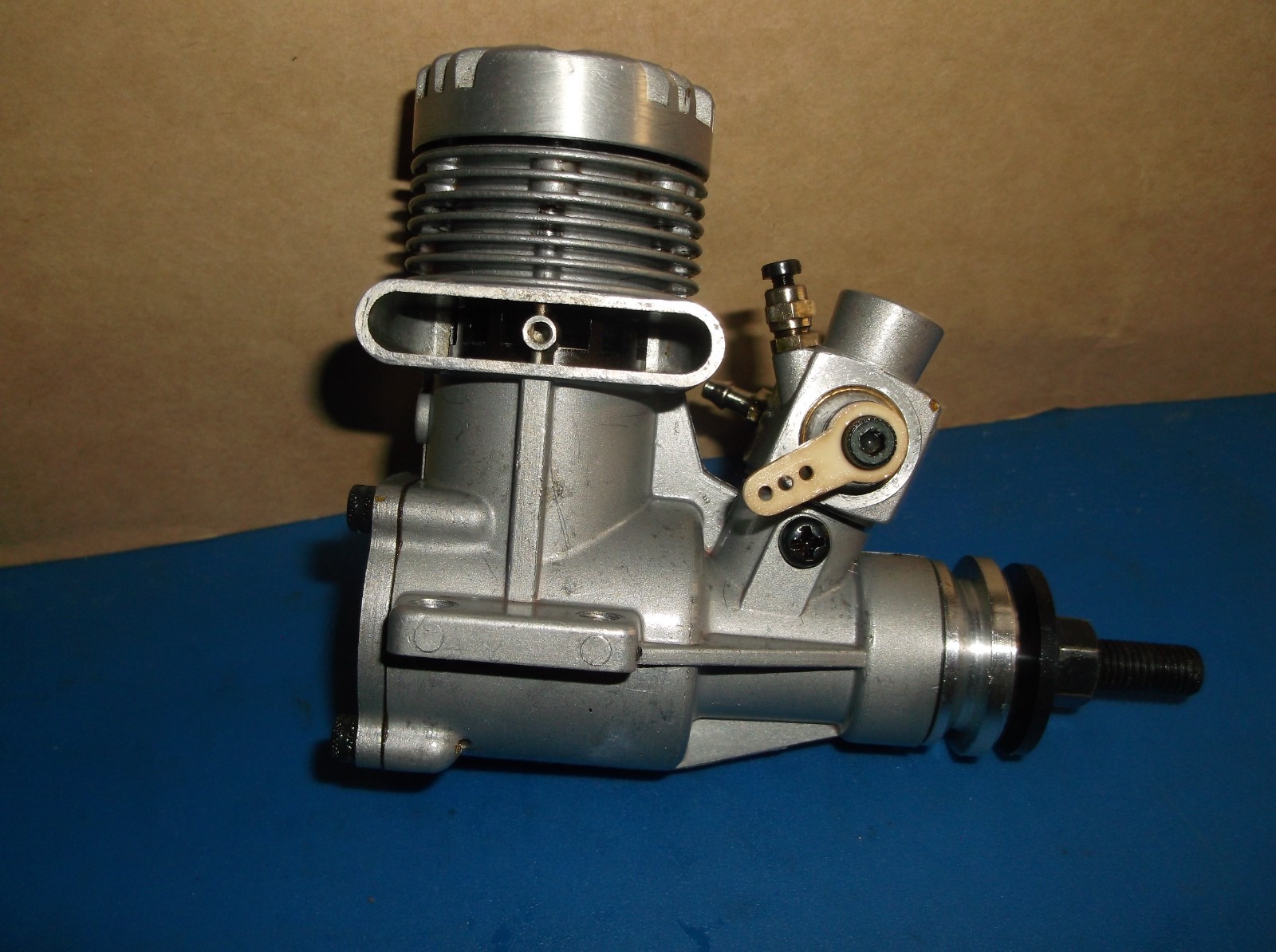 VINTAGE OS MAX H .40 R /C MODEL AIRPLANE ENGINE VG COMP. GOOD CONDITION