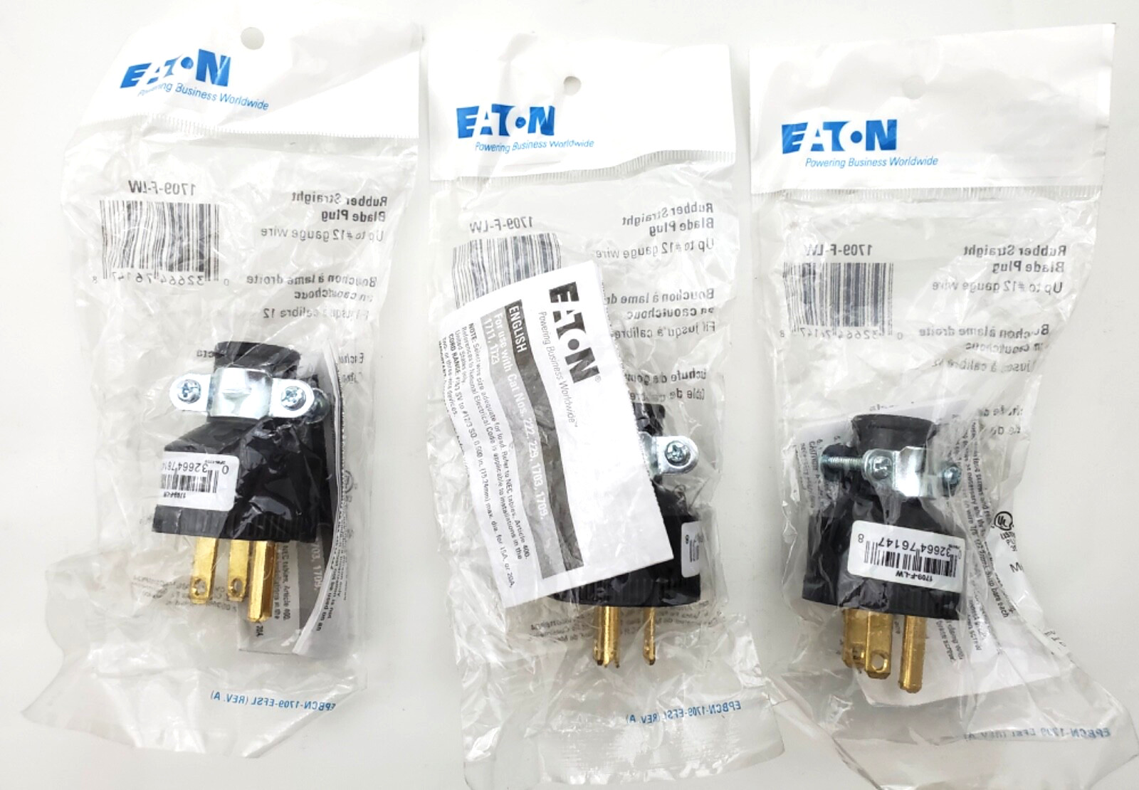 Lot of 3 Eaton 5-15P Male Plugs 15 Amp 125 Volt Rubber Straight Blade Cord Body