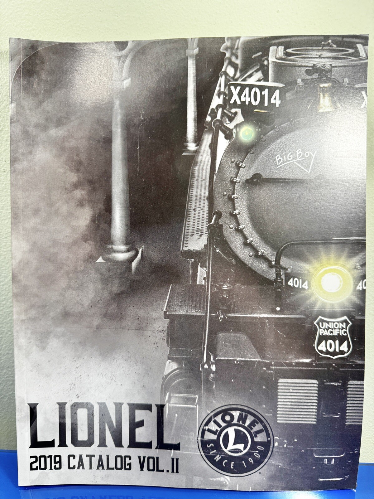 Lionel Trains 2019 Volume 2 Catalog Book Scale O Gauge Lionchief Legacy Railroad
