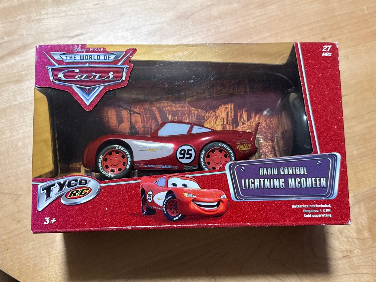 DISNEY CARS RADIO CONTROL SUPERCHARGED LIGHTNING MCQUEEN 27 MHz K7873 *NEW*