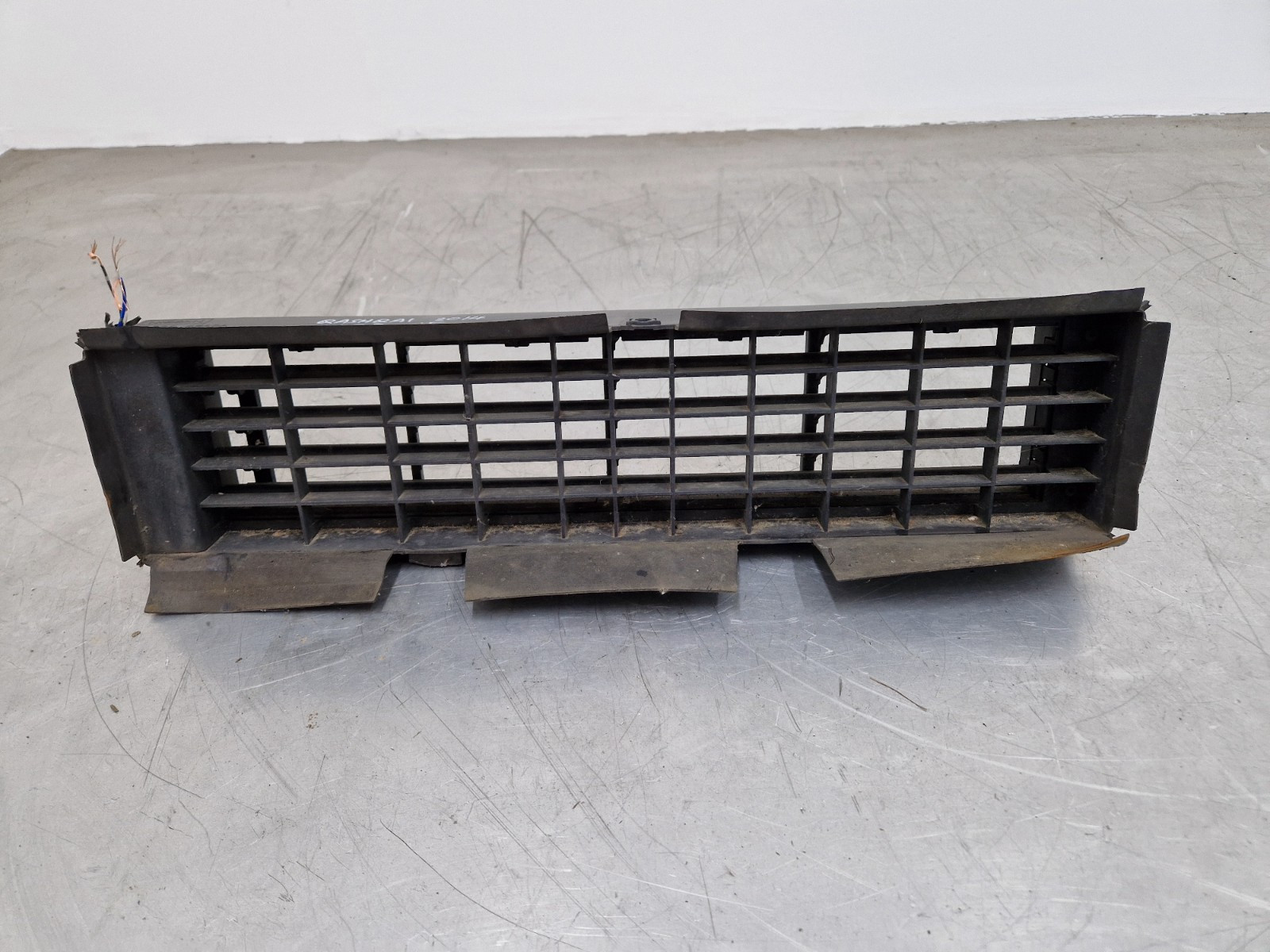 NISSAN QASHQAI J11 2014 1.5 DIESEL RADIATOR AIR DEFLECTOR 623224EA0A