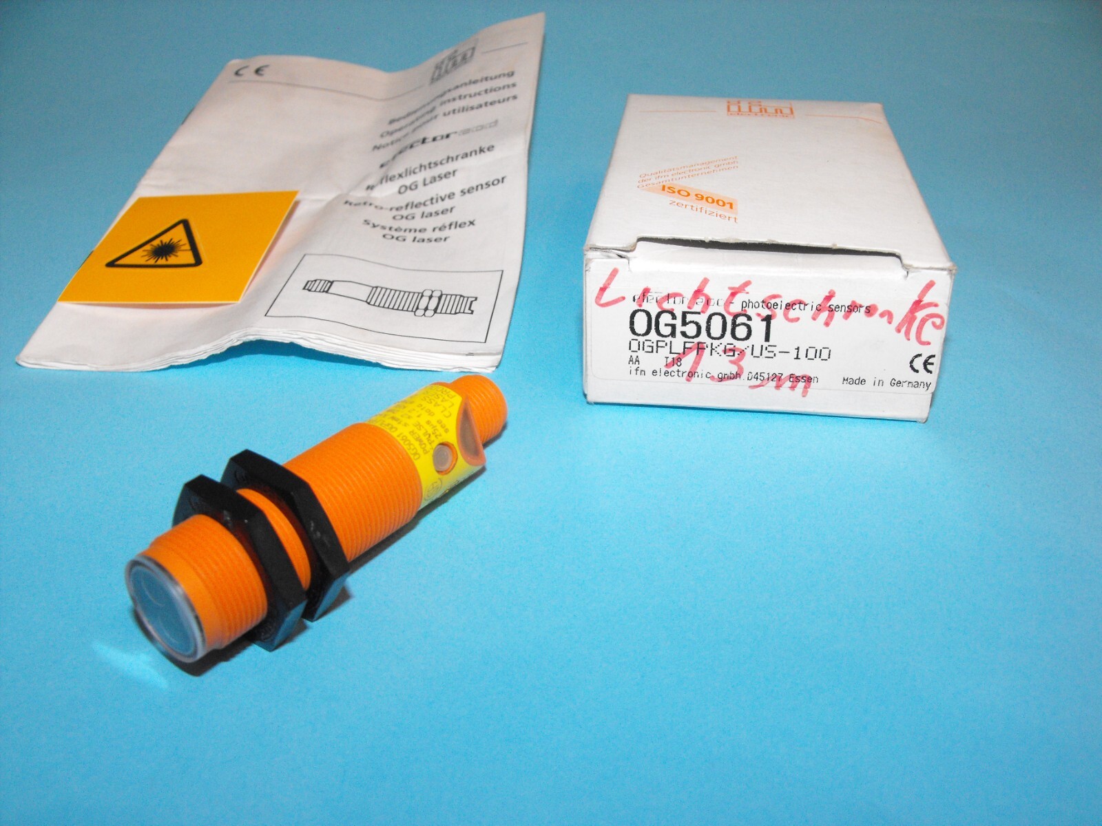 IFM EFECTOR OG5061.OGPLFPKG/US-100.reflective light barrier.NEW.