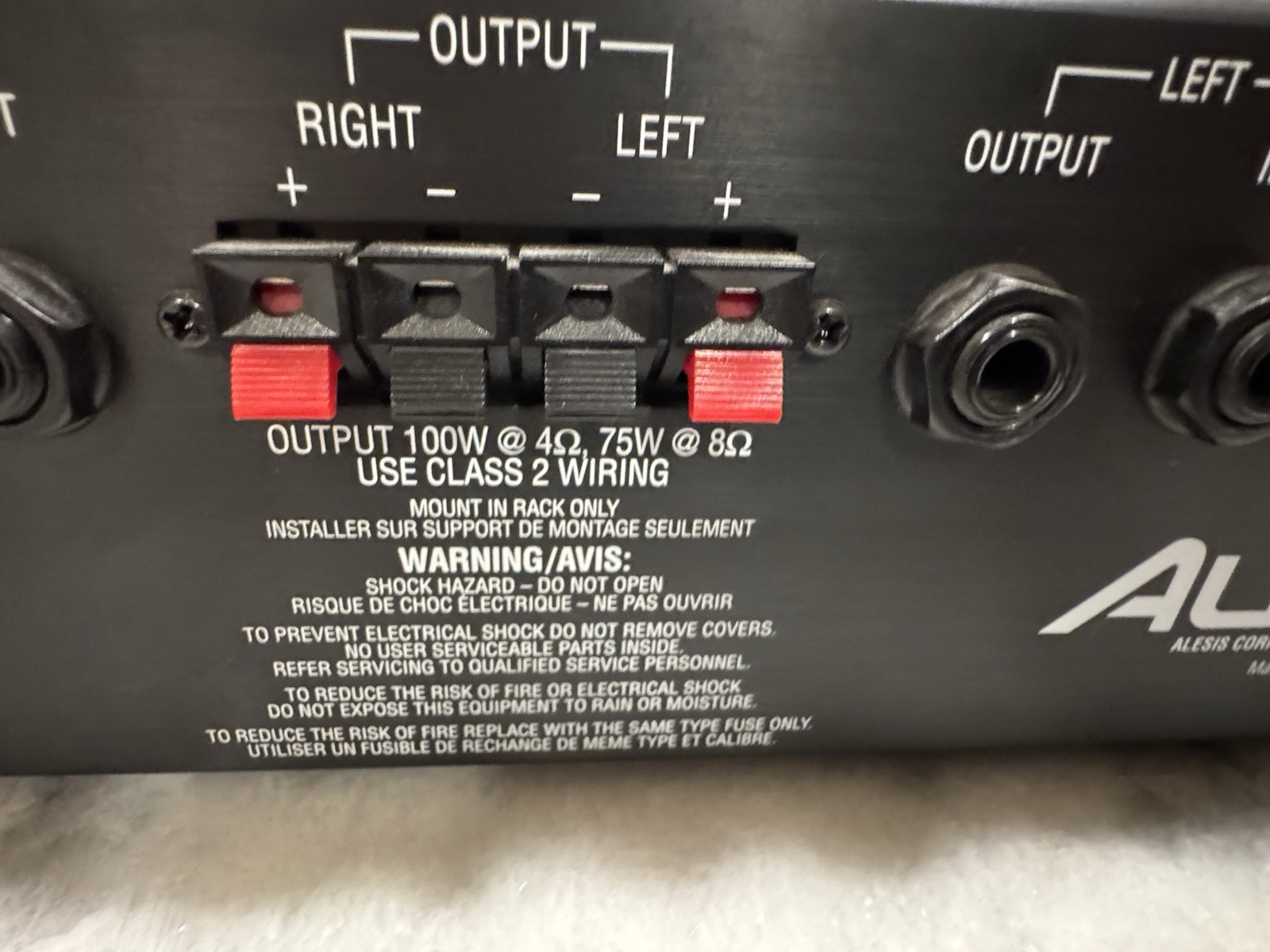 Alesis RA-100 Reference Amplifier 75 WPC @ 4 Ohms Stereo - Tested Working Video