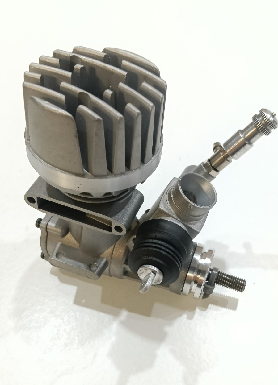 AVIORACING zx21 (OS clone) rc engine