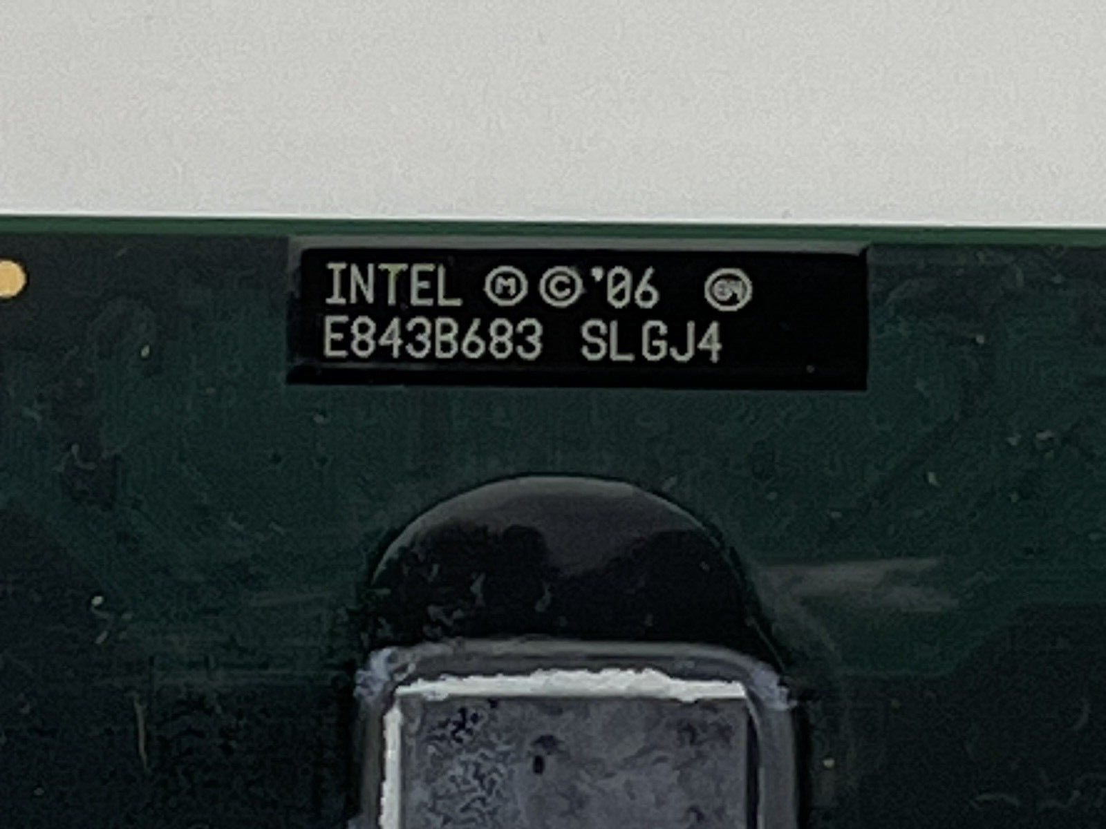 SLGJ4 Intel Core 2 Duo Mobile CPU T6400 0 2GHz 2M/800 Laptop Processor