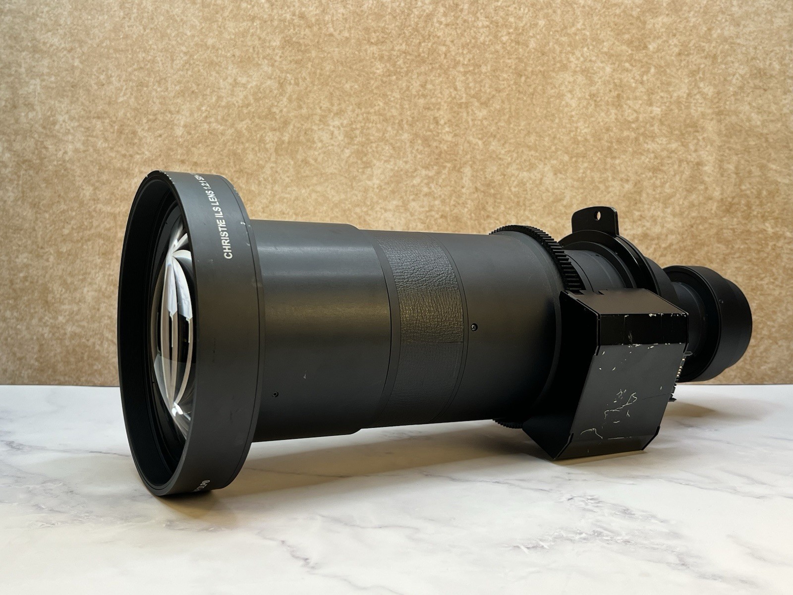 Christie 118-100117-XX ILS Fixed SFL 1.2:1 SX+ 1.1:1 HD DLP Projector Lens