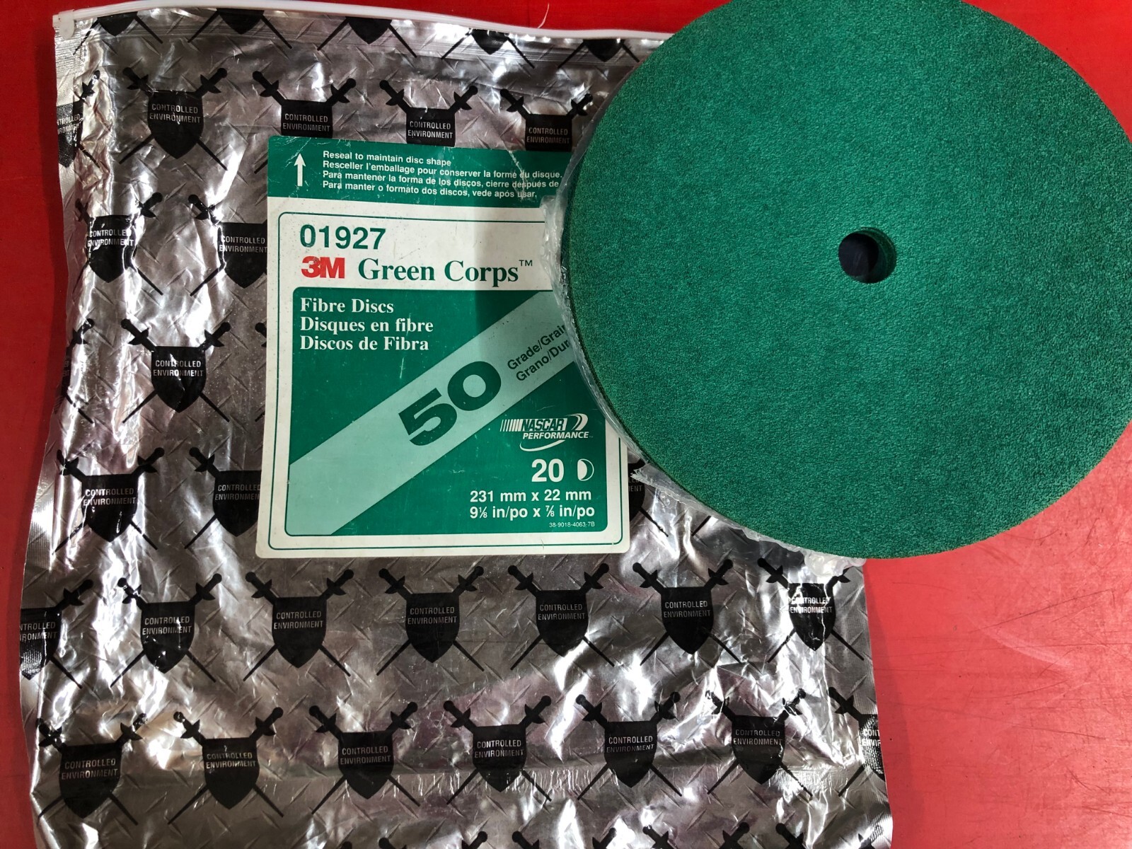 3M 01927 GREEN CORPS BAG OF (20) COATED FIBRE DISCS 50 GRADE GRIT 9-1/8" x 7/8"