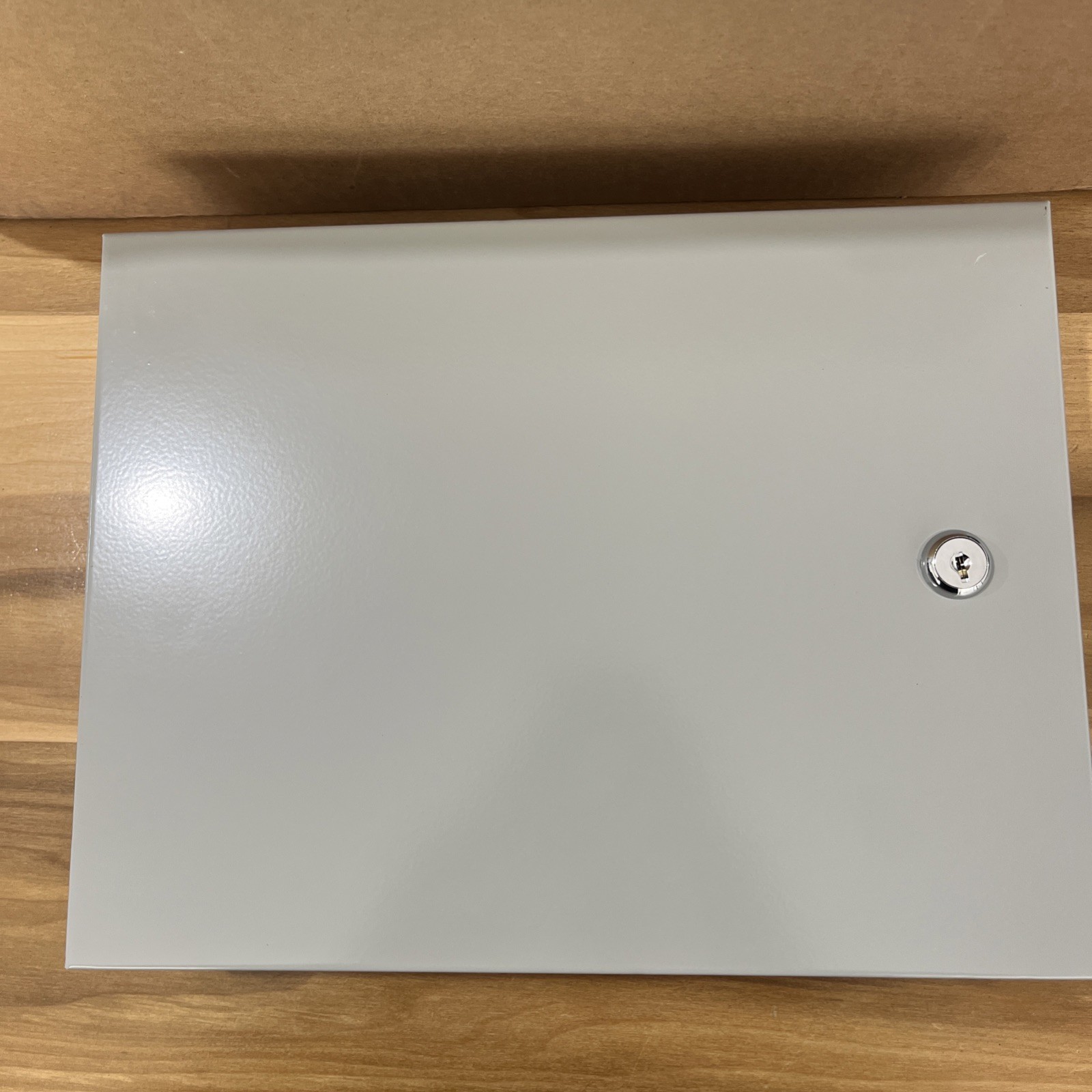 DMP 714-8 8-Zone Expansion Module with Enclosure Box and Key