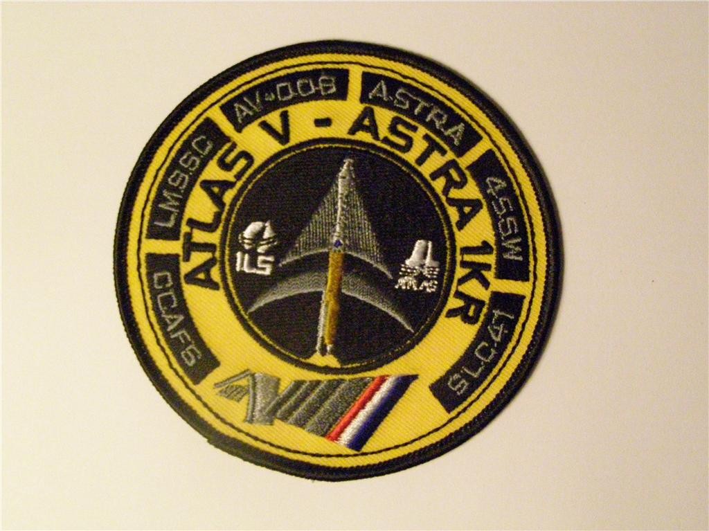ATLAS V EELV ASTRA 1KR AV-008 SPACE LAUNCH VEHICLE MISSION PATCH 45 SW LMSSC ULA