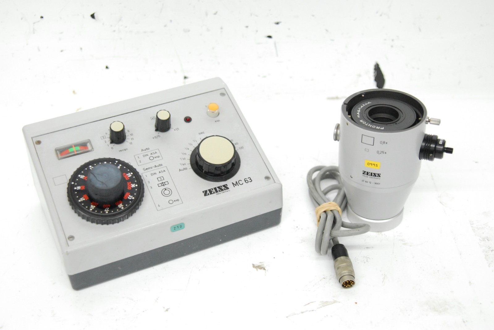 Zeiss 47 60 12 Microscope Shutter Prontor W/ MC 63 Controller - Universal III