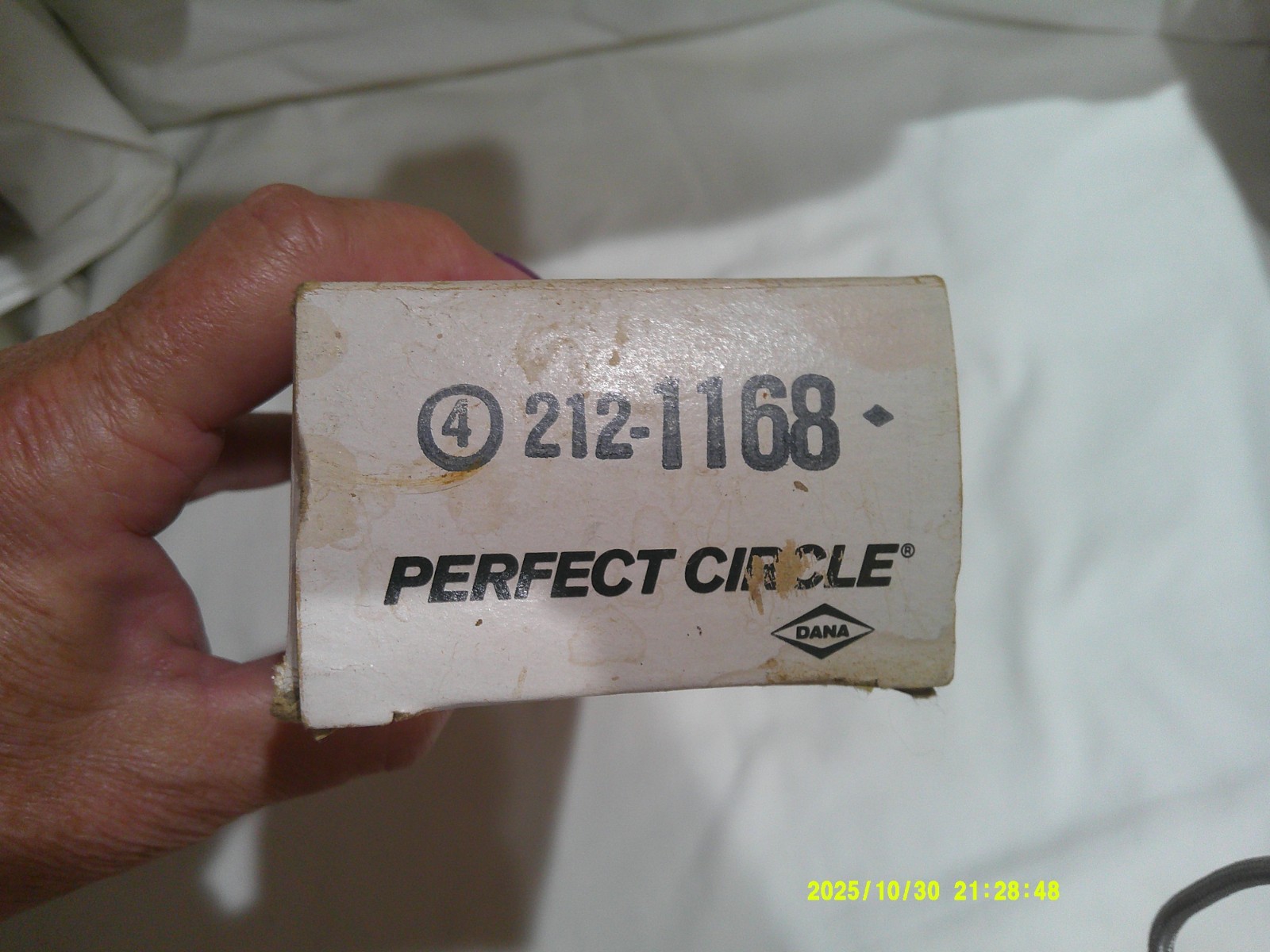 PERFECT CIRCLE auto parts engine spring 4  211-1168   NEW vintage