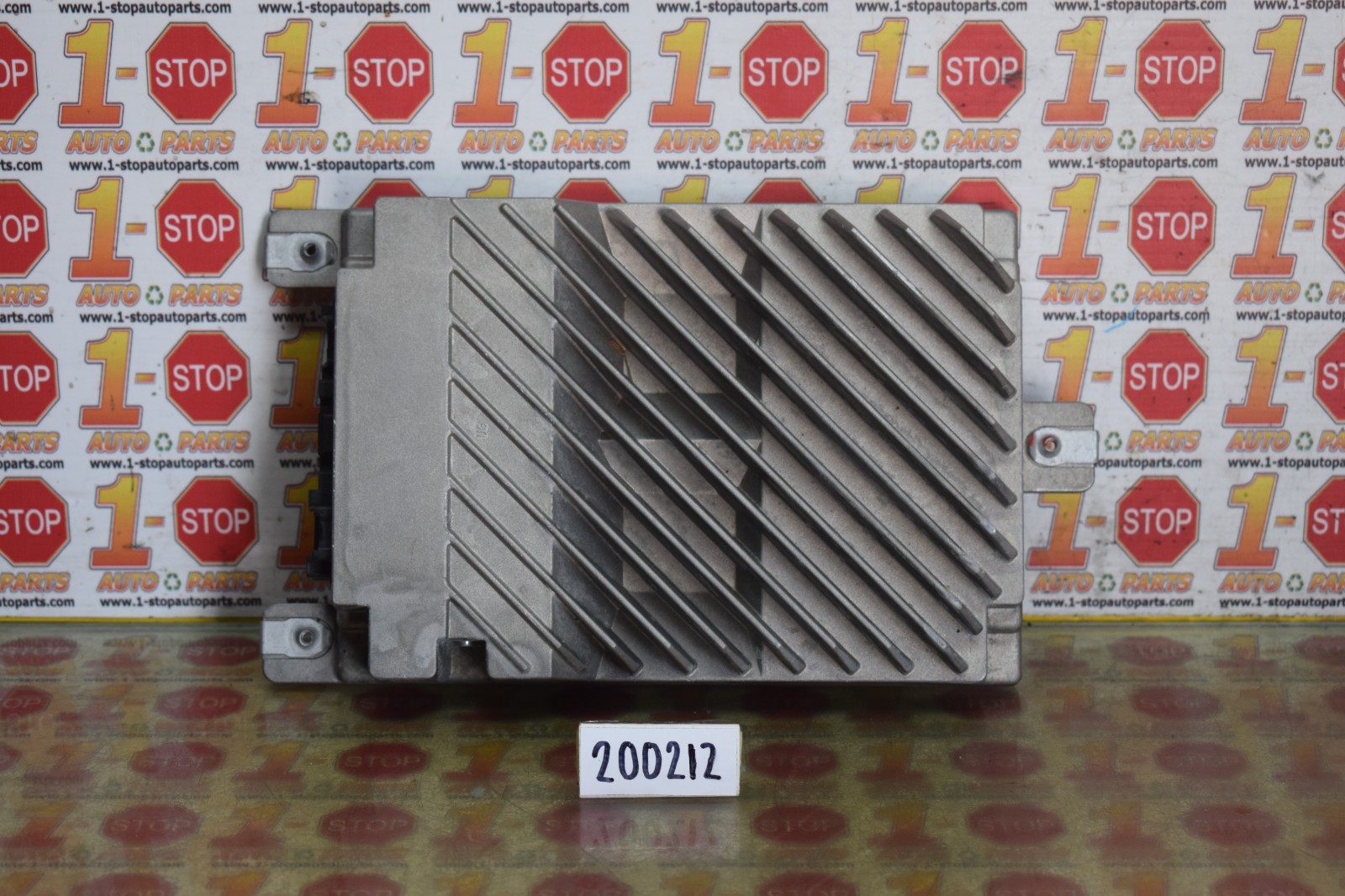 2010 2011 2012-2015 CHEVROLET EQUINOX RADIO AUDIO AMP AMPLIFIER 20872156 OEM
