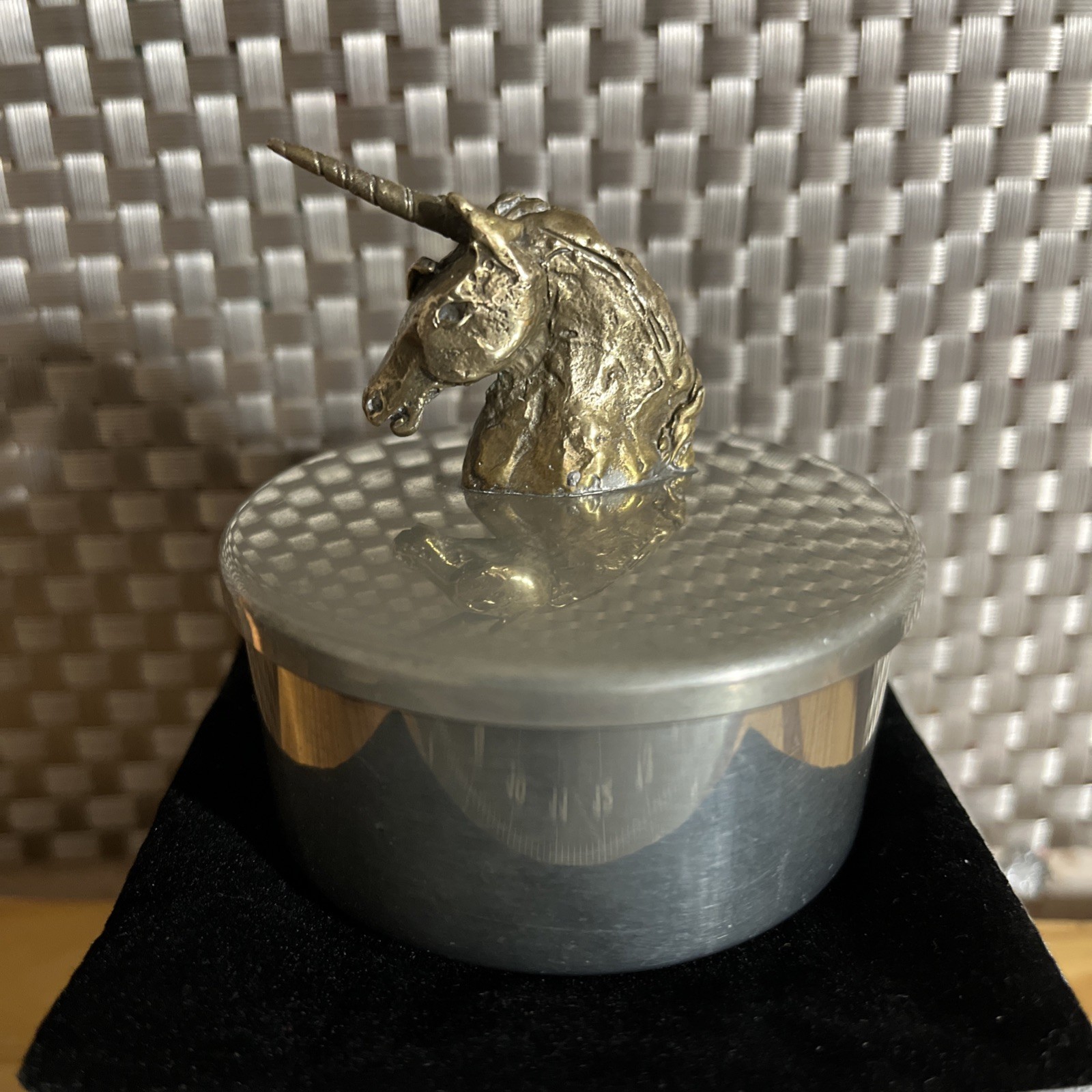 Vintage Old Newbury Pewter Unicorn Trinket Box Covered Keepsake Dish Metal