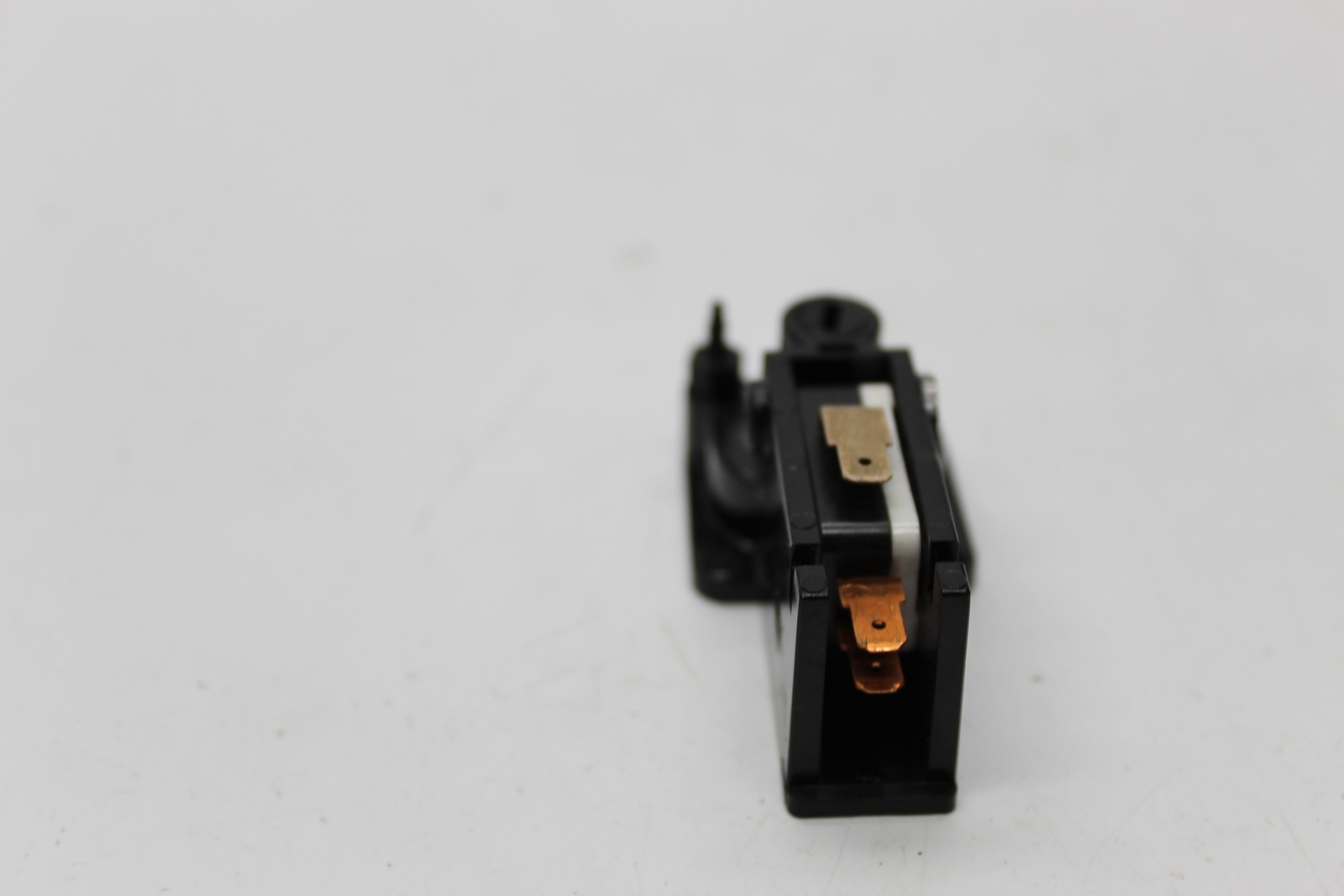 AIR LOGIC F-4100-200 SWITCH NSNP
