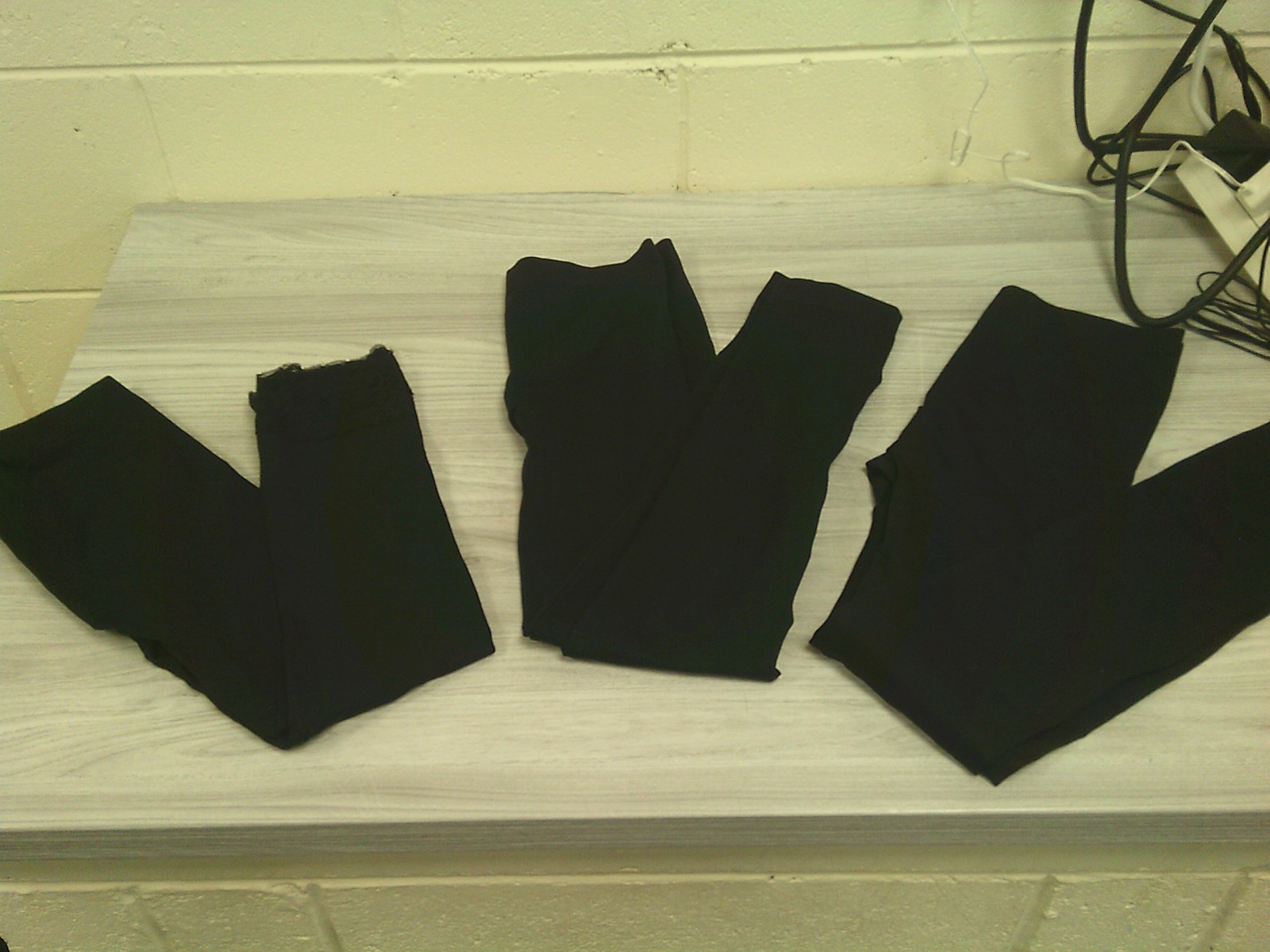 SECRET POSSESSIOS 3 PAIRS THICK BLACK FOOTLESS TIGHTS - NEW WITHOUT TAGS