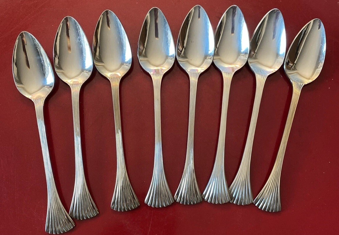 Reed & Barton Bretton Woods Shell Set of 8 Teaspoons Stainless