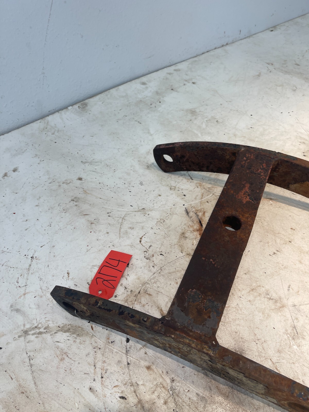 Mahindra 6530 Tractor Hitch Bracket