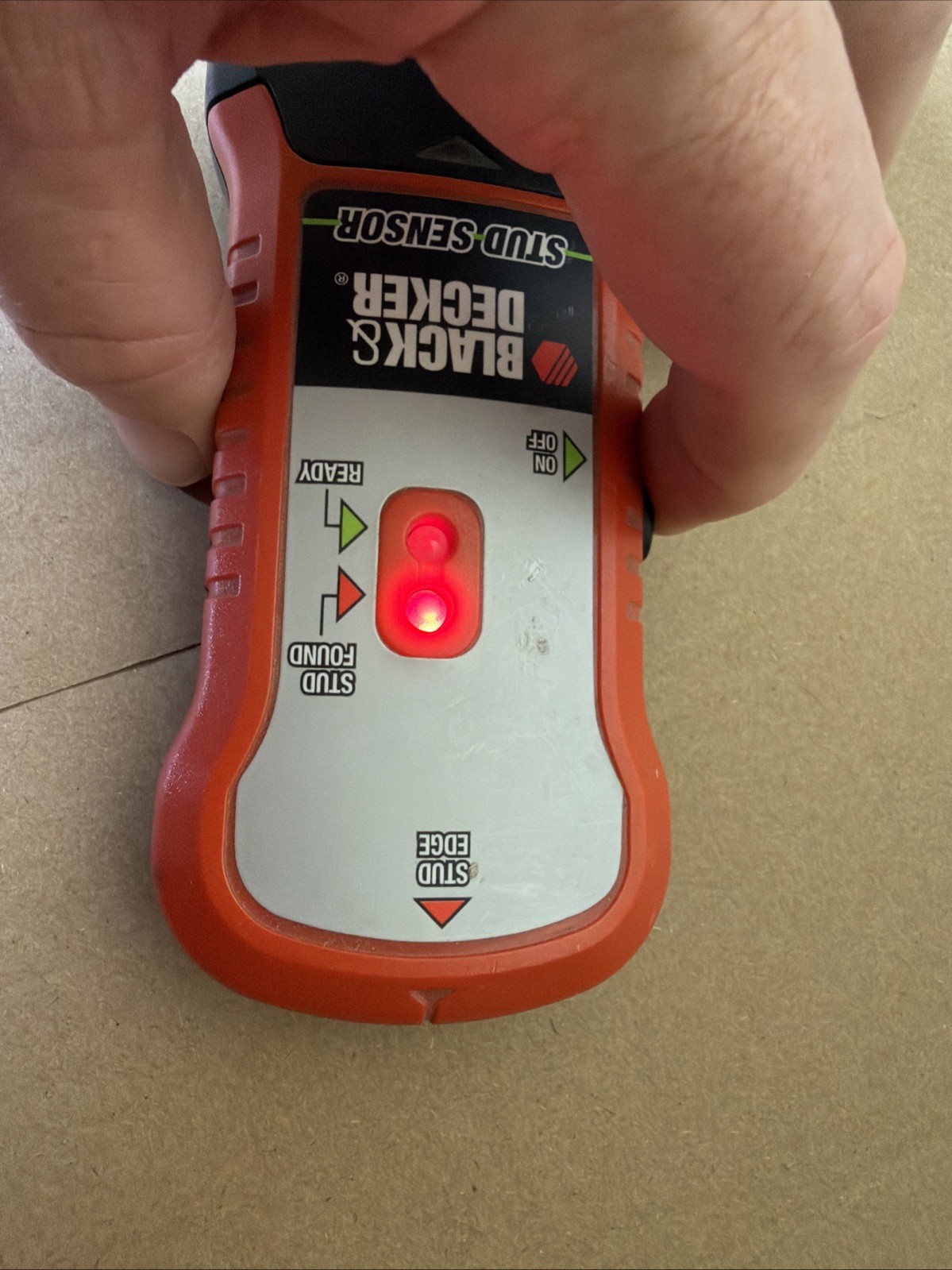 Black & Decker Stud Sensor/Finder w/ LED Indicators, SF100 Tested