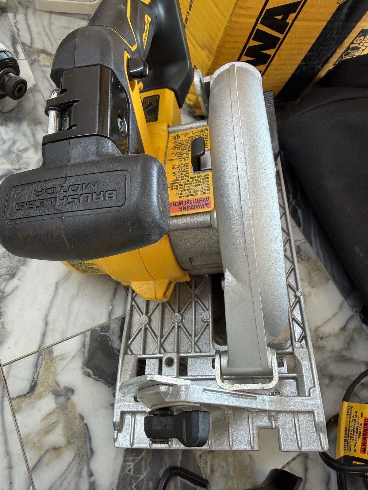 Dewalt Brushless 3-Tool Combo Kit DCK330P2