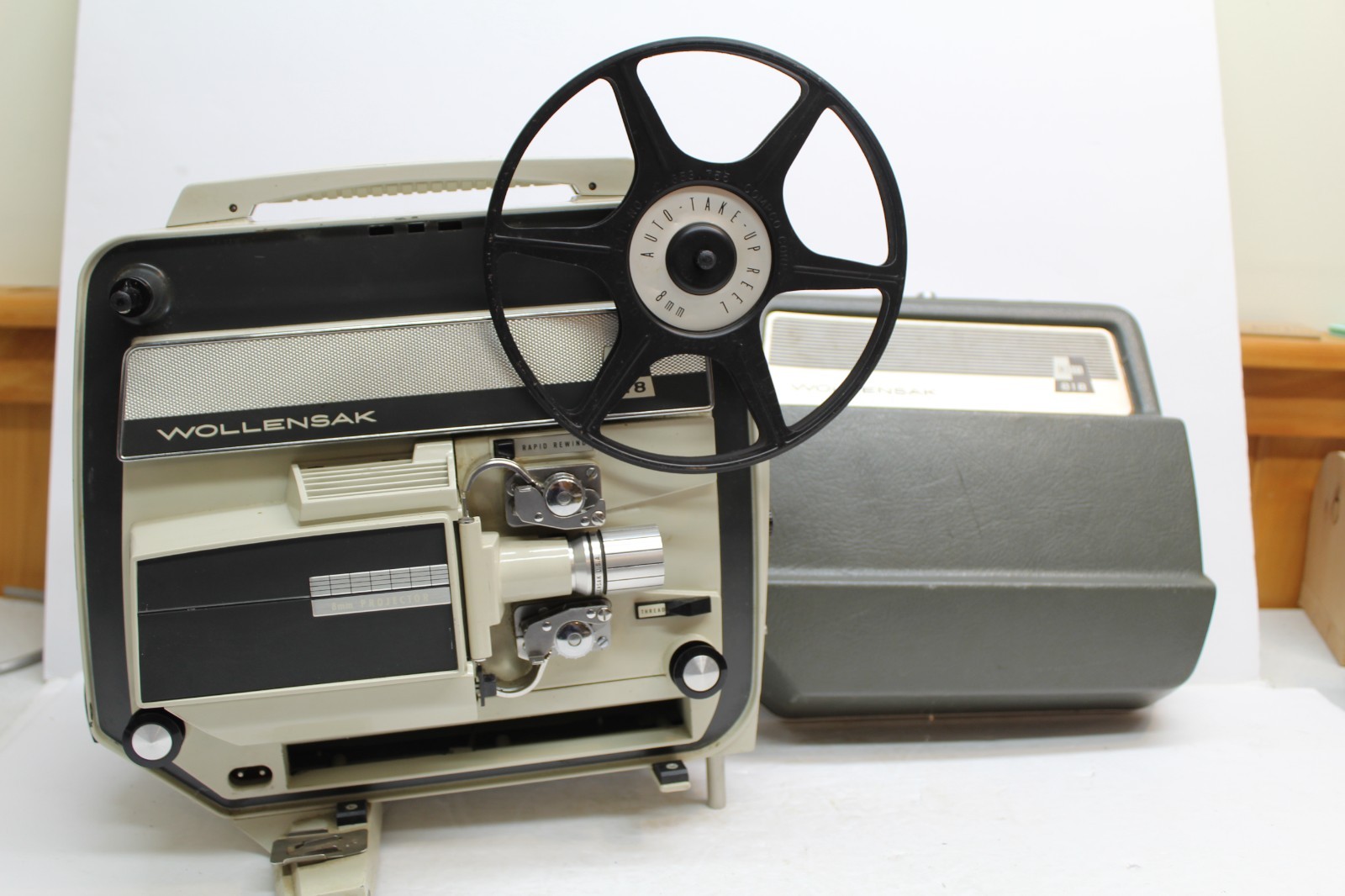 Vintage Wollensak 818 8mm Movie Projector For Parts or Repair