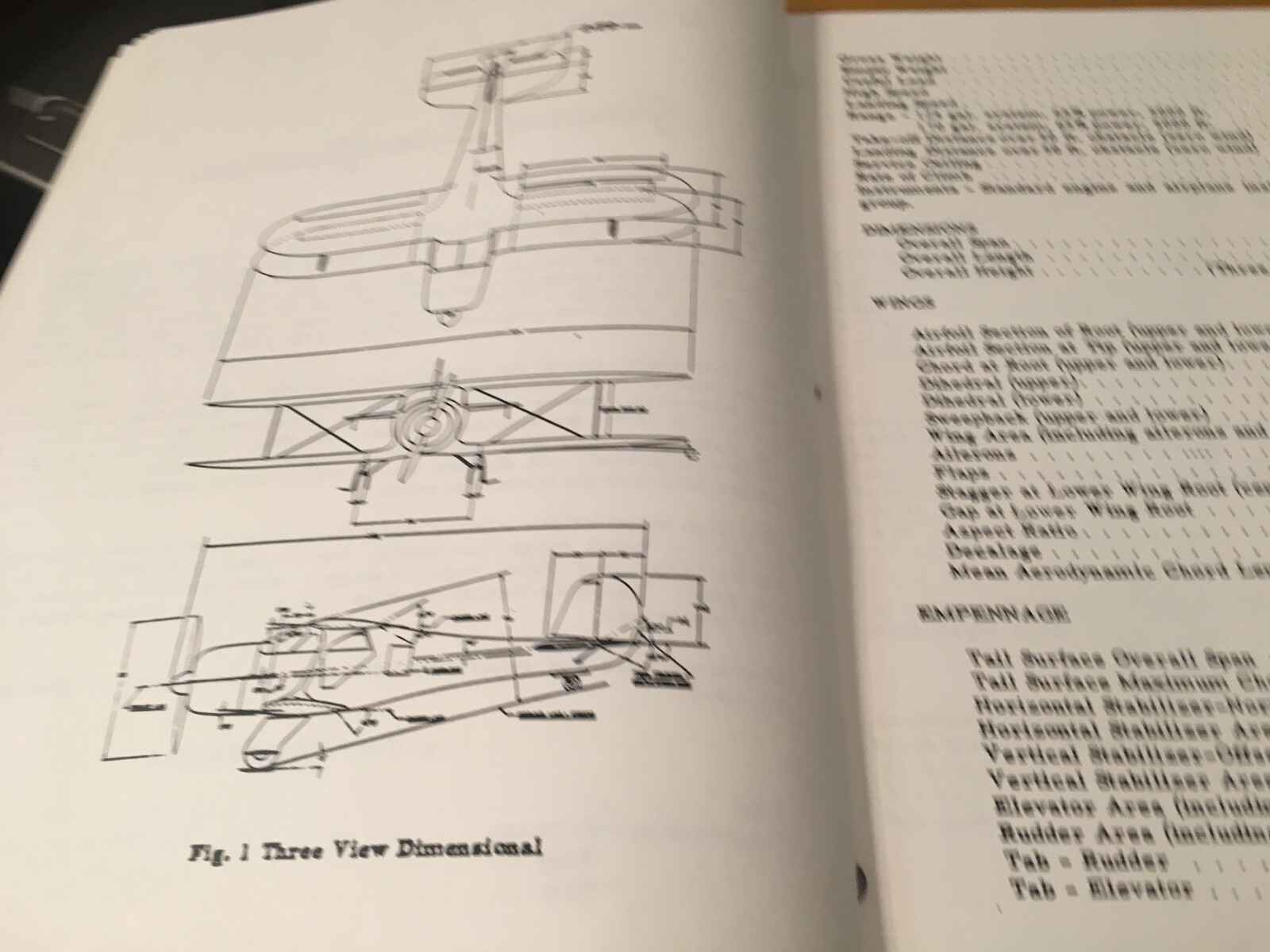 Beechcraft G17S Service Manul. aka Staggerwing