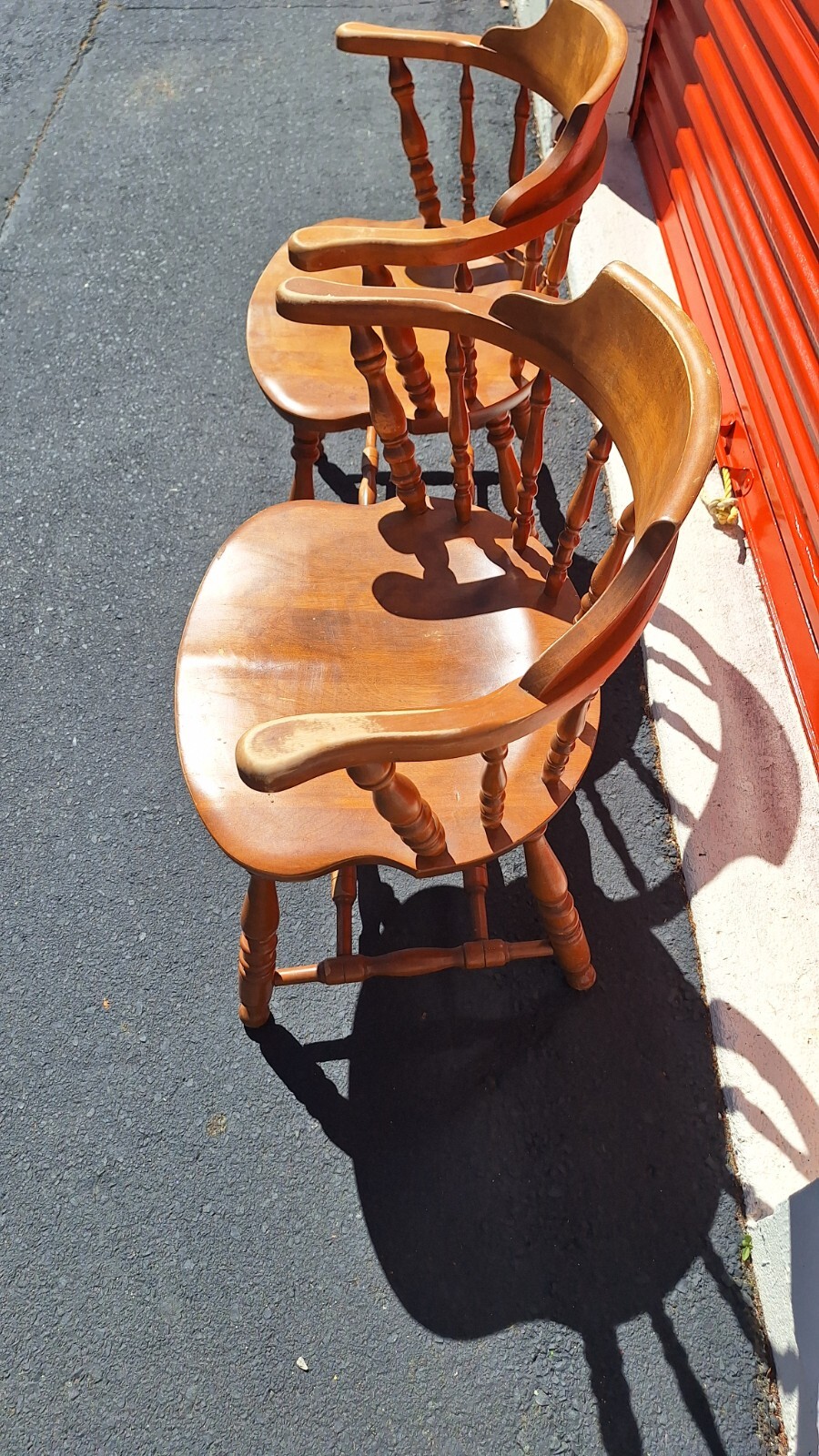 2 Vintage S Bent & Bros Colonial Windsor Captain Spindles \ Folding table