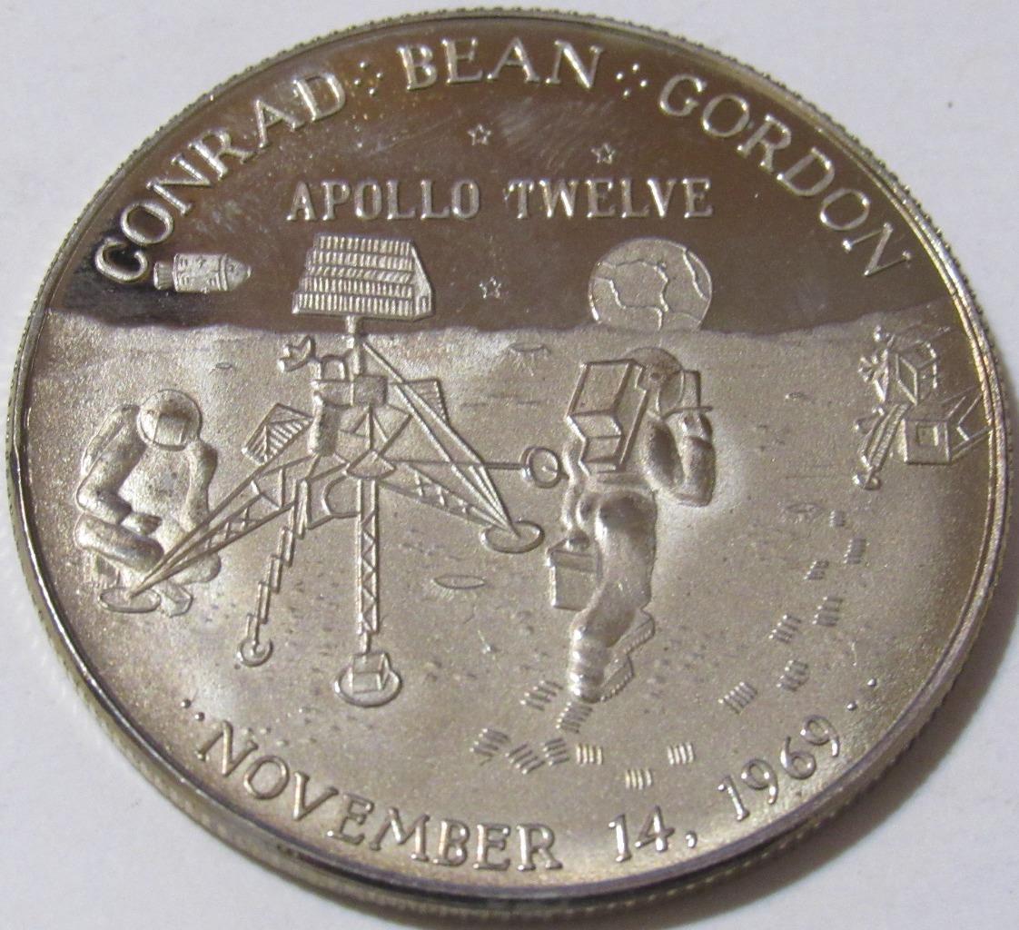 APOLLO 12 XII CREW SPACE MISSION UNCIRCULATED COIN CONRAD, GORDON & BEAN