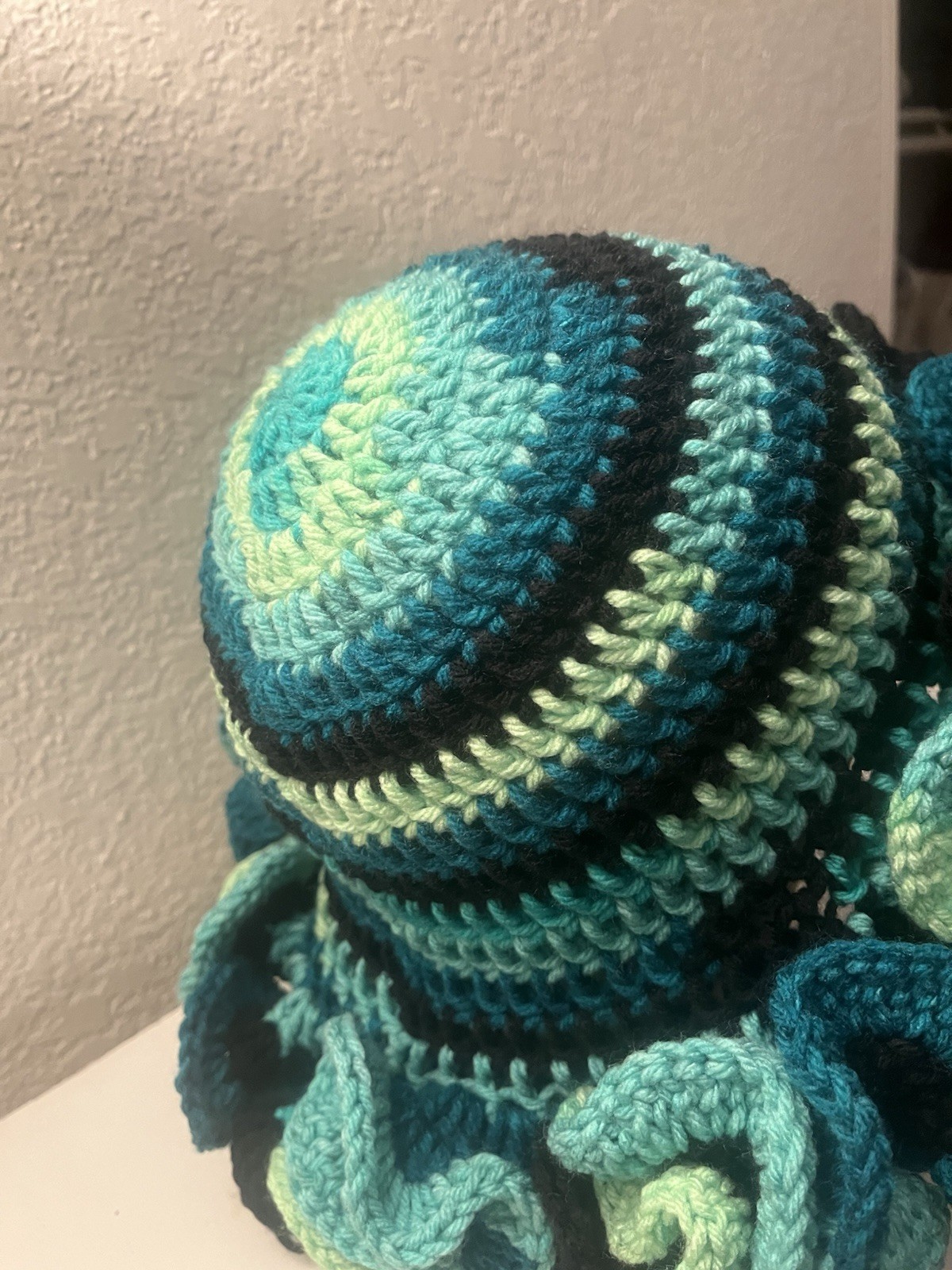 Cute ruffle hat with beautiful mix colors