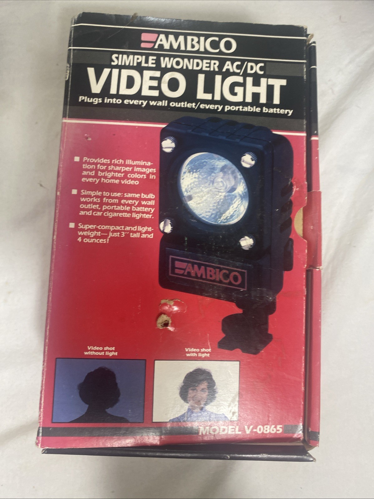 Ámbito Simple wonder AC/DC video light works complete Model V – 0865