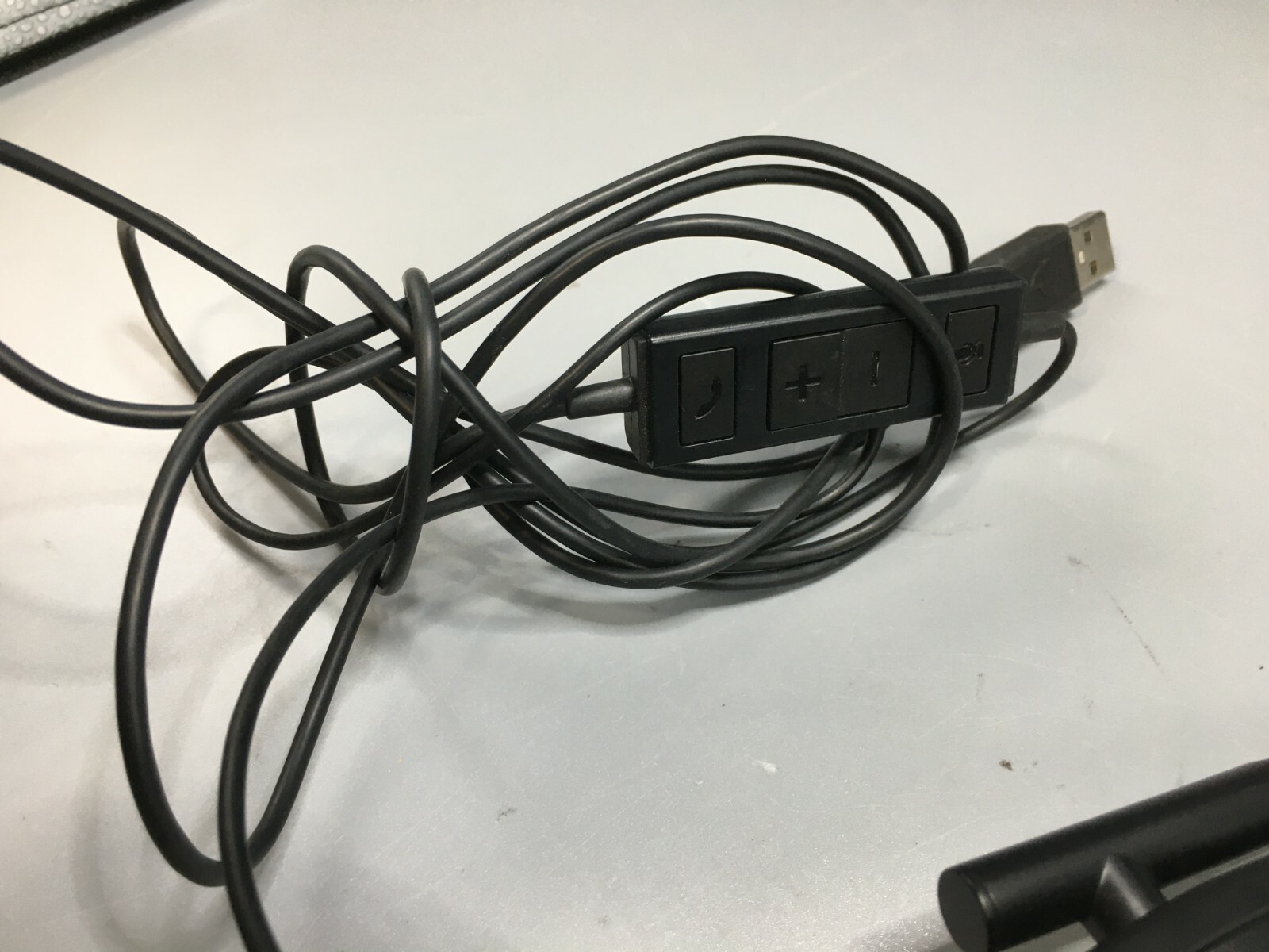 Logitech H570e A-00063 USB 2.0 Wired Online Mono Headset Work Headset