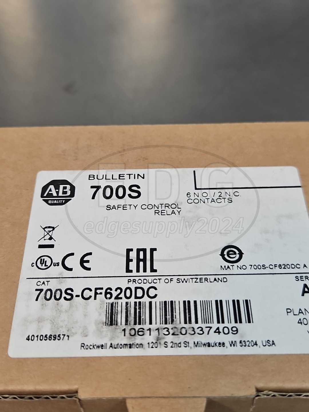 NEW Allen Bradley 700S-CF620DC Ser A Safety Control Relay Loc4C22