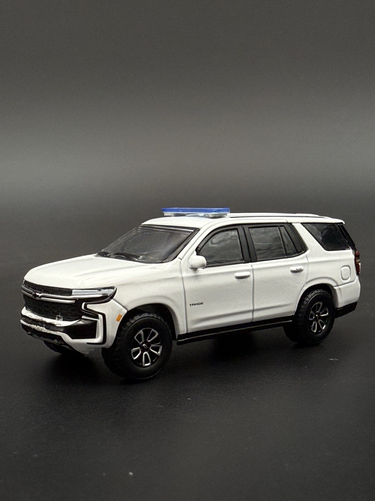 2-Pack 1/64 Scale Model Silver Top Blue LED Style Whelen Lightbar 6402BS