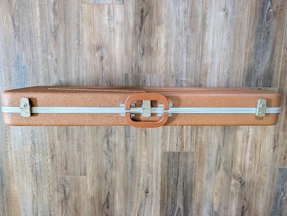 Vintage Doskocil Hard Shell "Gun Guard" Case