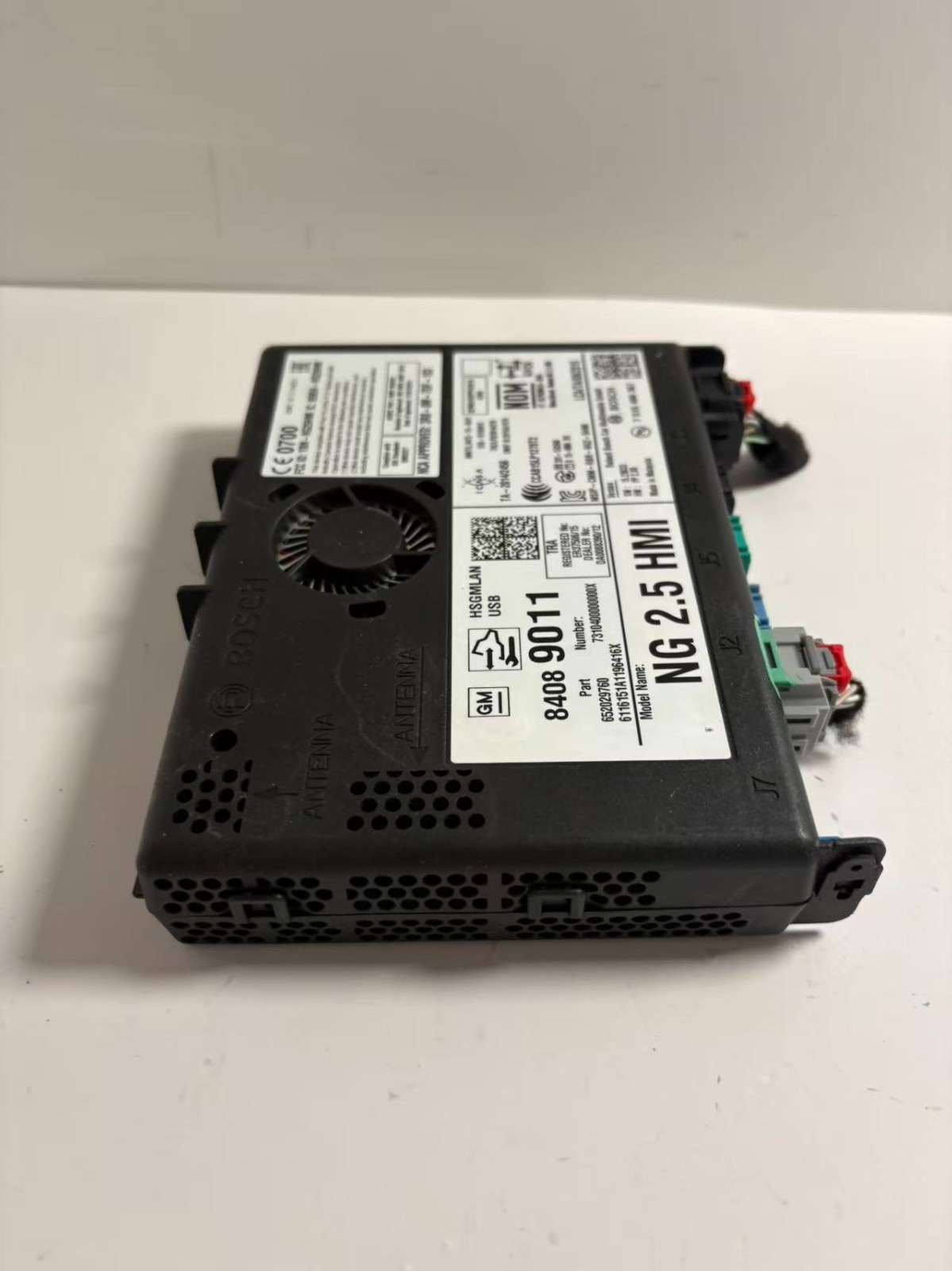 OEM 84089011 CADILLAC CT6 HMI MULTIMEDIA INTERFACE CONTROL MODULE 2016