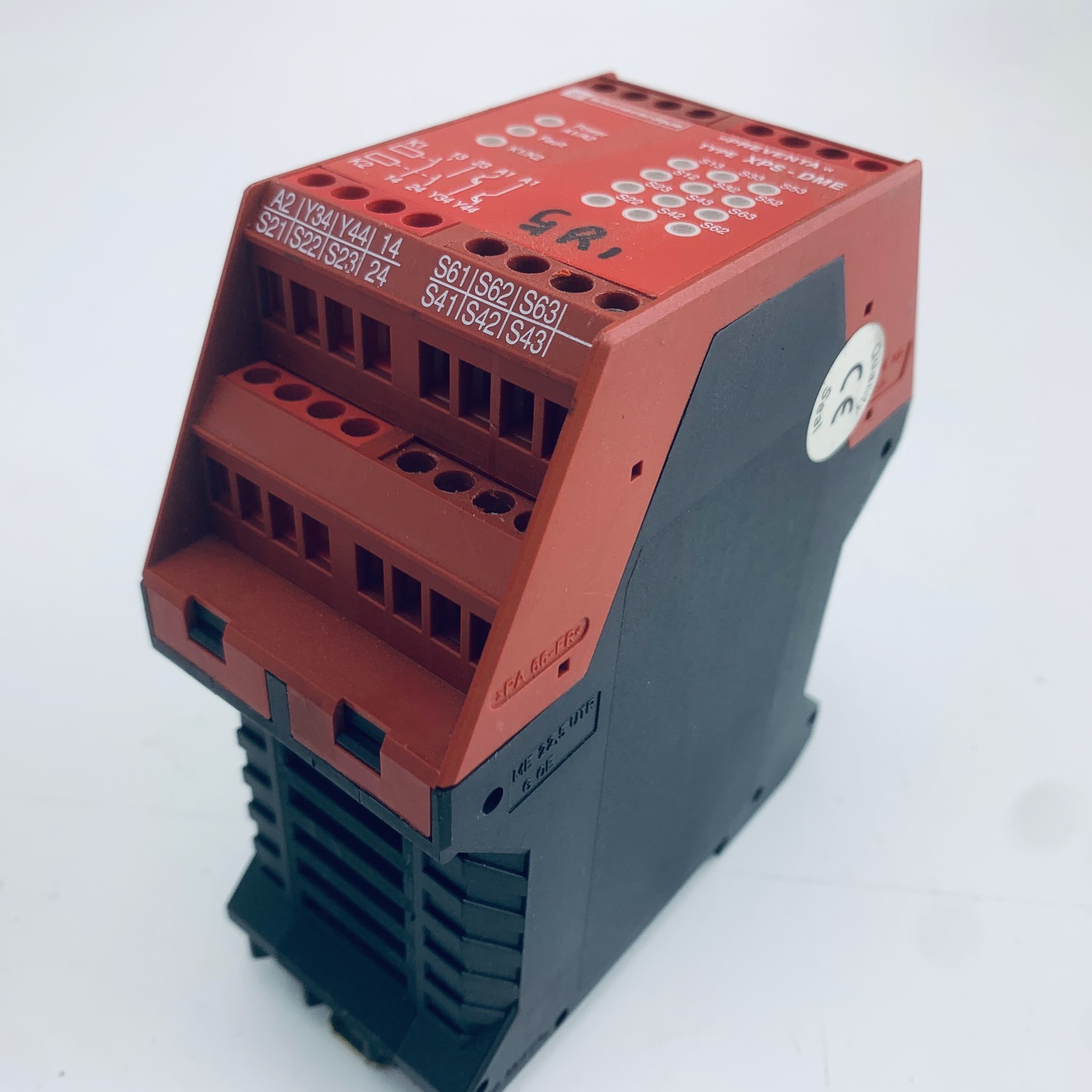 TELEMECANIQUE XPSDME1132 XPS DM Single/Dual-Channel 2 contact Safety Relay 24Vdc