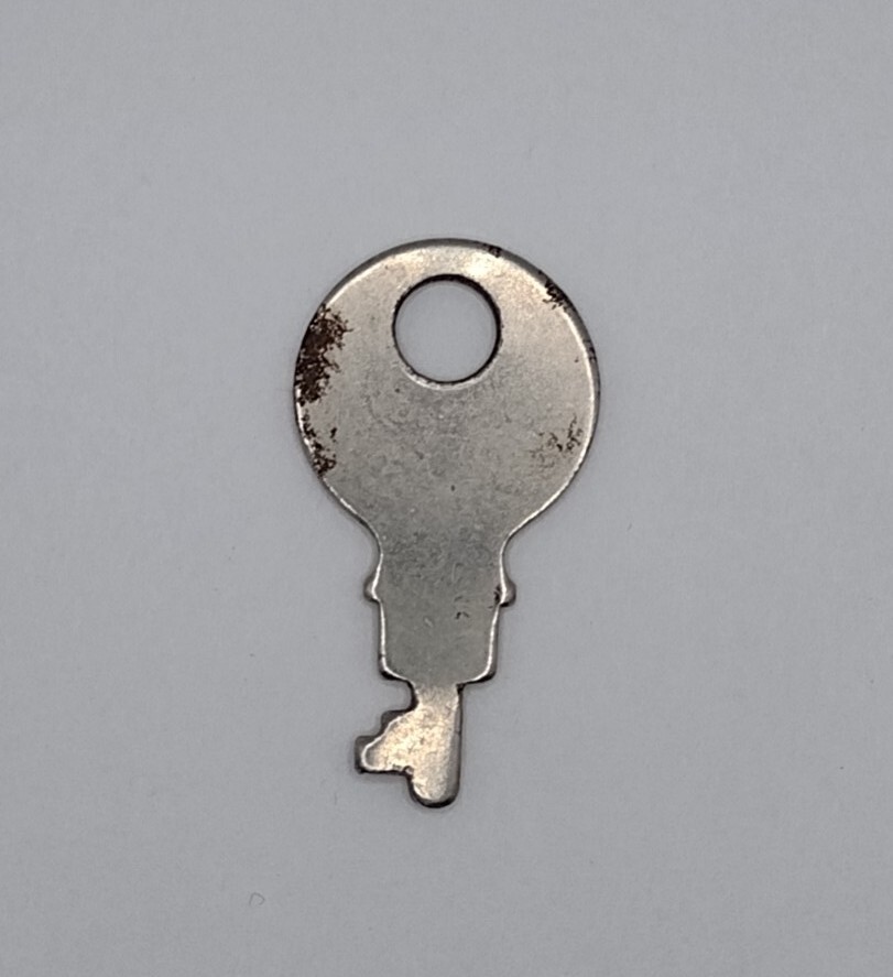Crest Luggage Key Approx 1-3/8"
