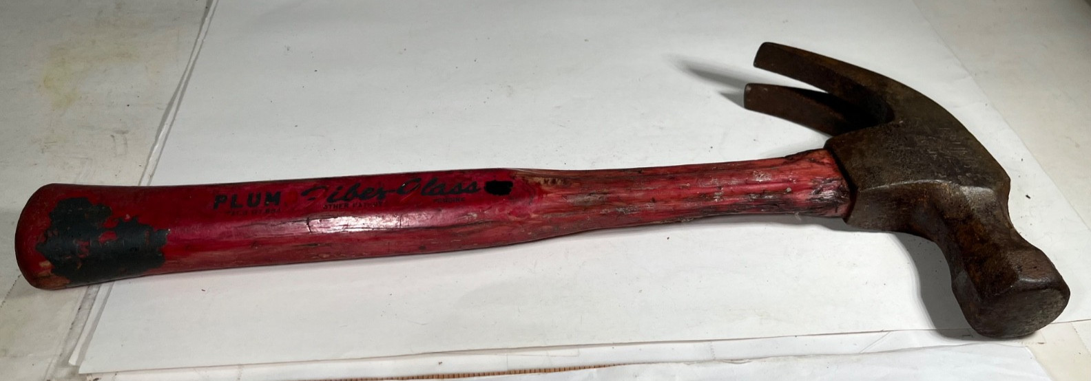 Vintage Plumb F57 All Fiberglass Handle 20 Oz Curved Claw Hammer Patents Pending
