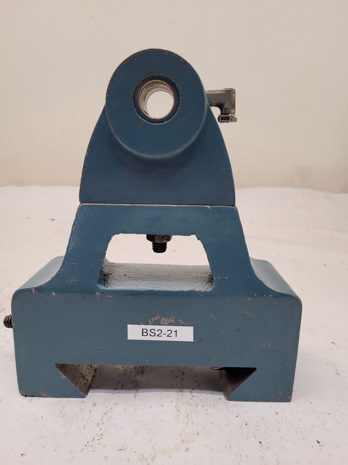 Bridgeport Outboard Horizontal Milling Support Right Angle