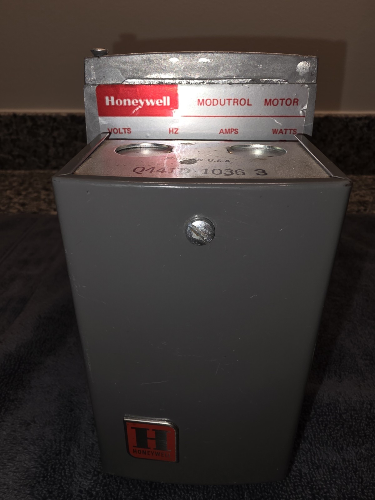 Honeywell Q441D1036 Modutrol Motor 24V 60Hz Damper Valve Actuator Untested