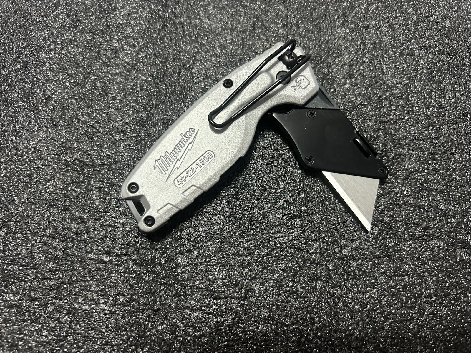 Custom Cerakote Milwaukee Fastback (48-22-1500)