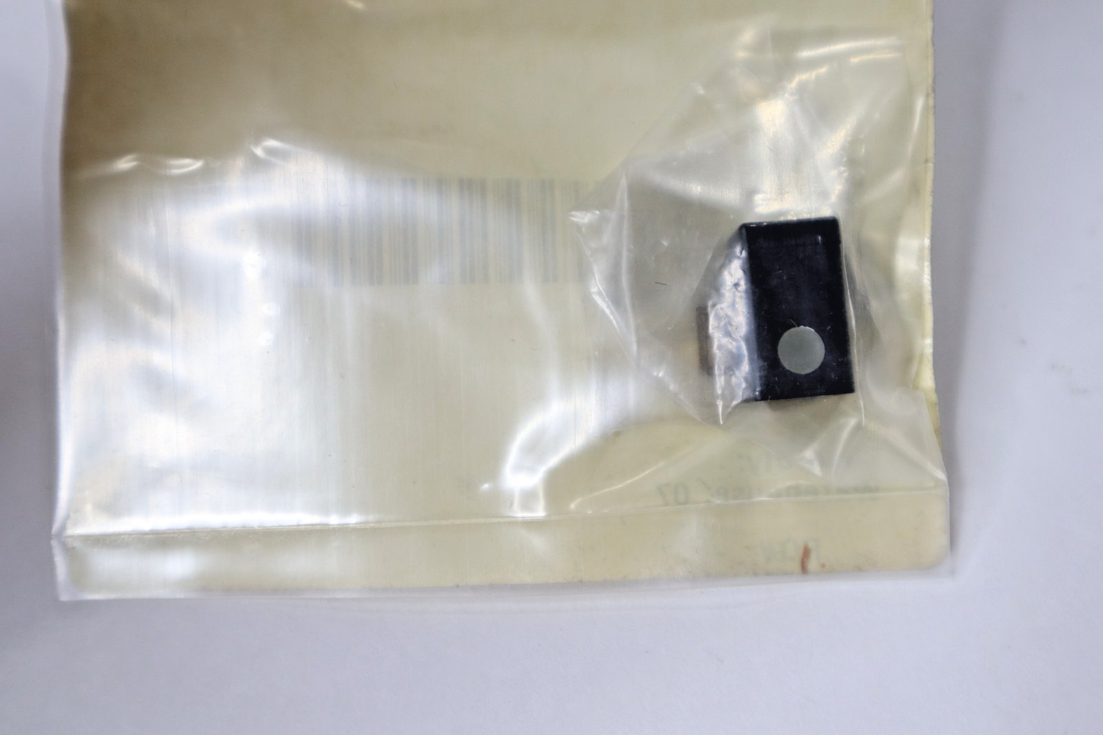 1718214-501 Button